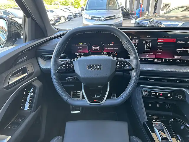 Audi Q5 TFSI e-Hybrid 220kW PHEV quattro S-tronic Ansicht 22