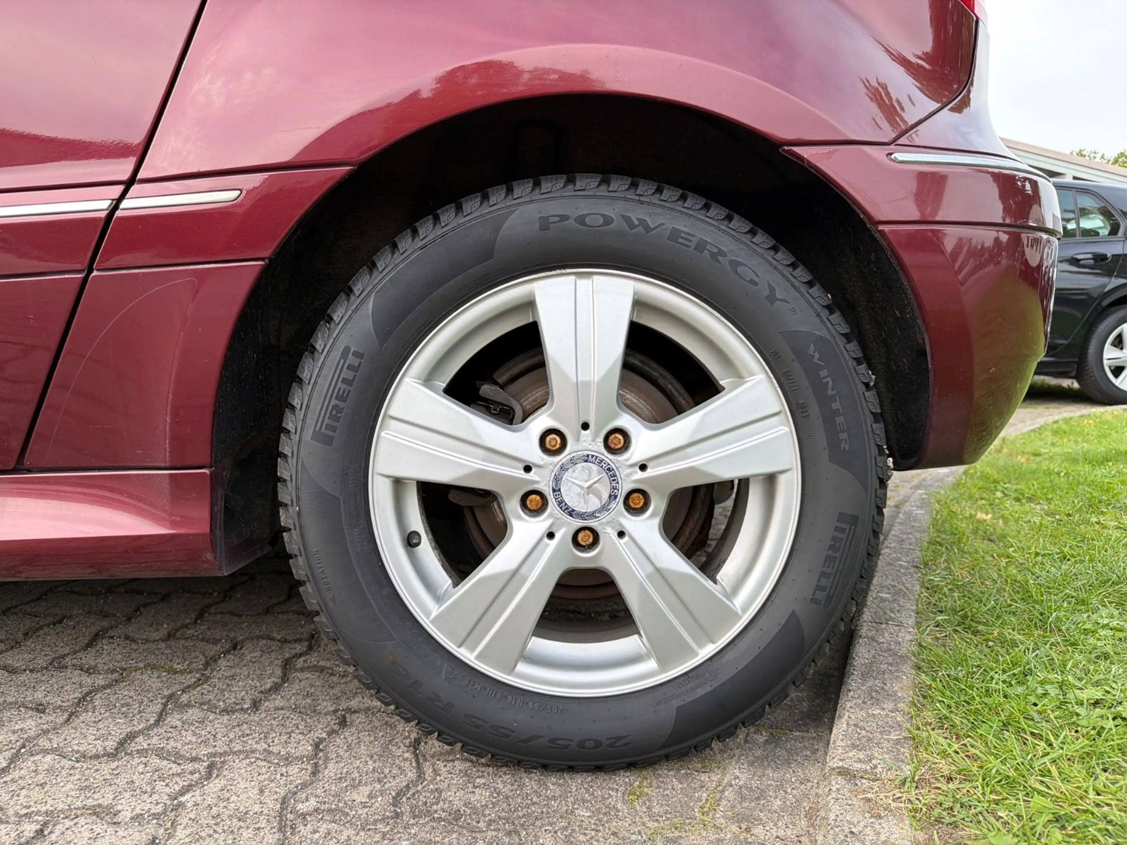 Mercedes-Benz B 200 AHK/TEMP/SHZ — photo 7