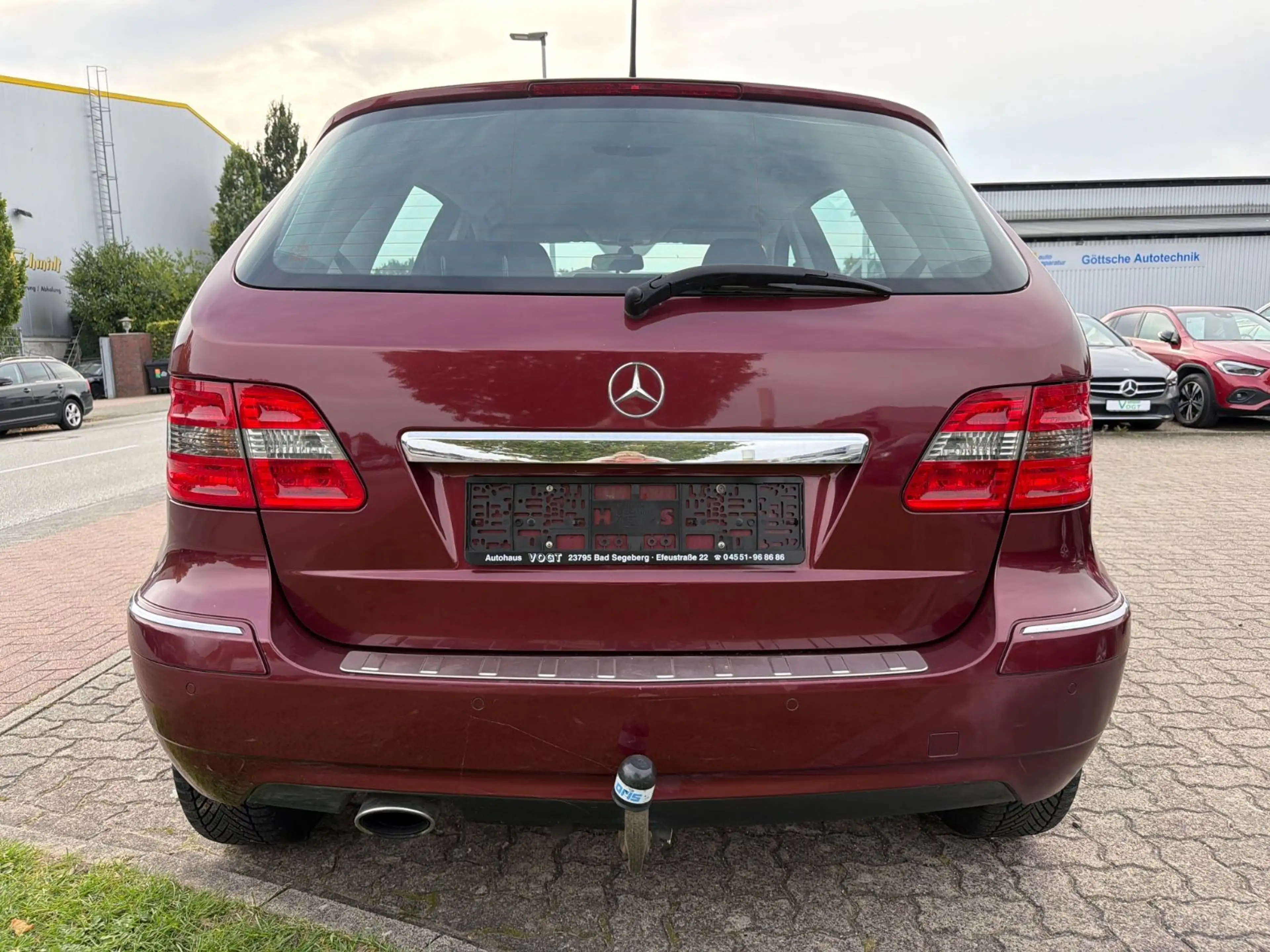 Mercedes-Benz B 200 AHK/TEMP/SHZ — photo 5