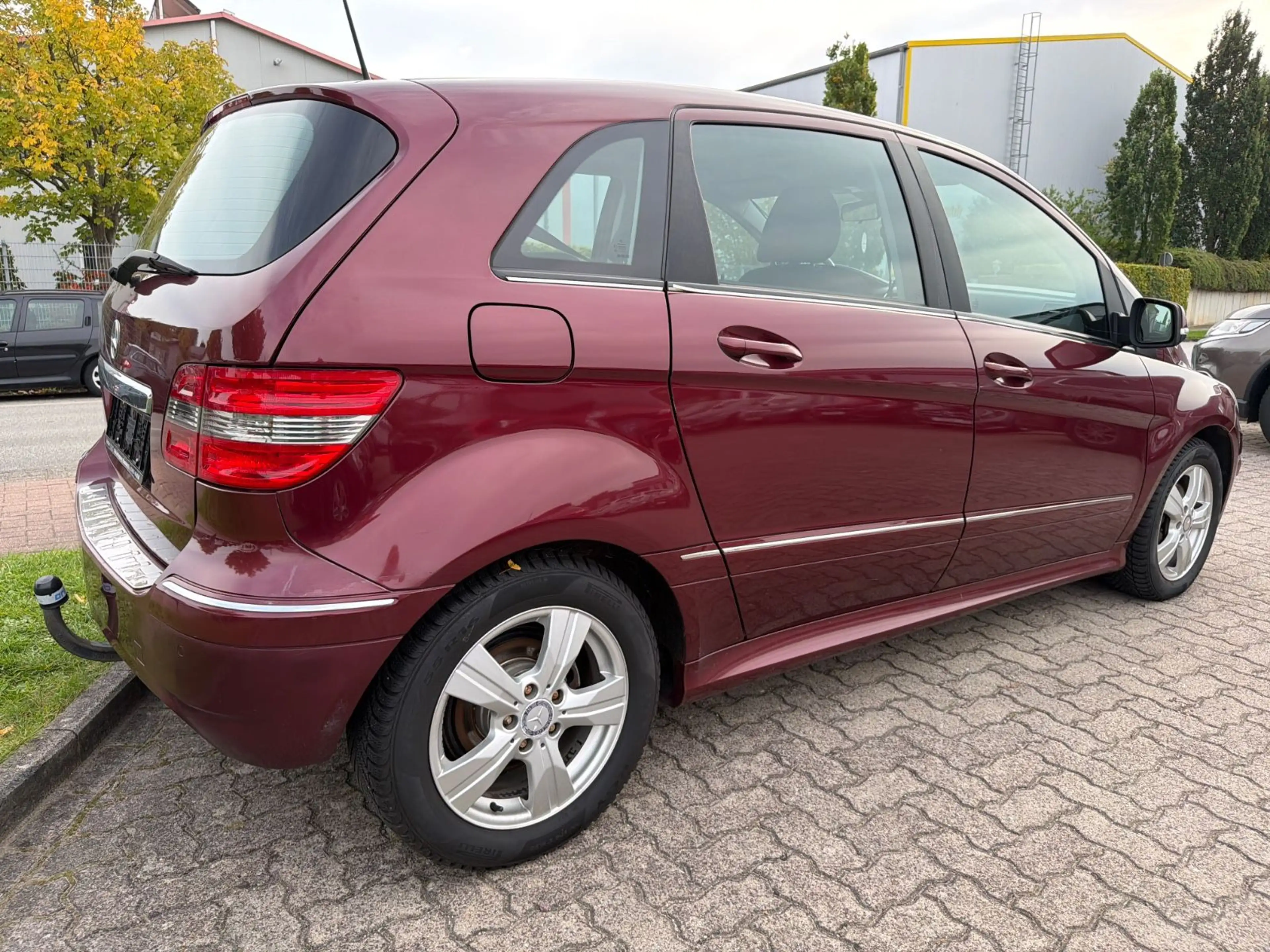 Mercedes-Benz B 200 AHK/TEMP/SHZ — photo 4