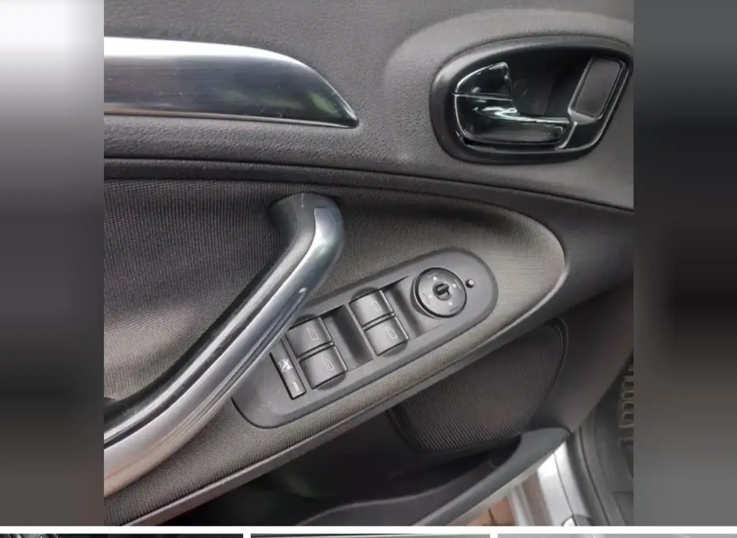 Ford S-Max 2.0i  essence - 2