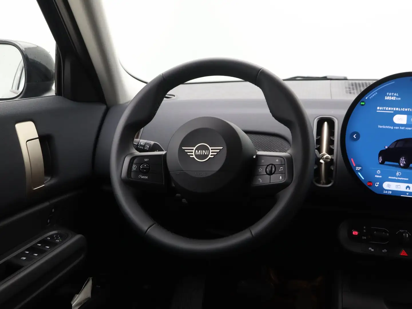 MINI Countryman E Essential Negro - 2