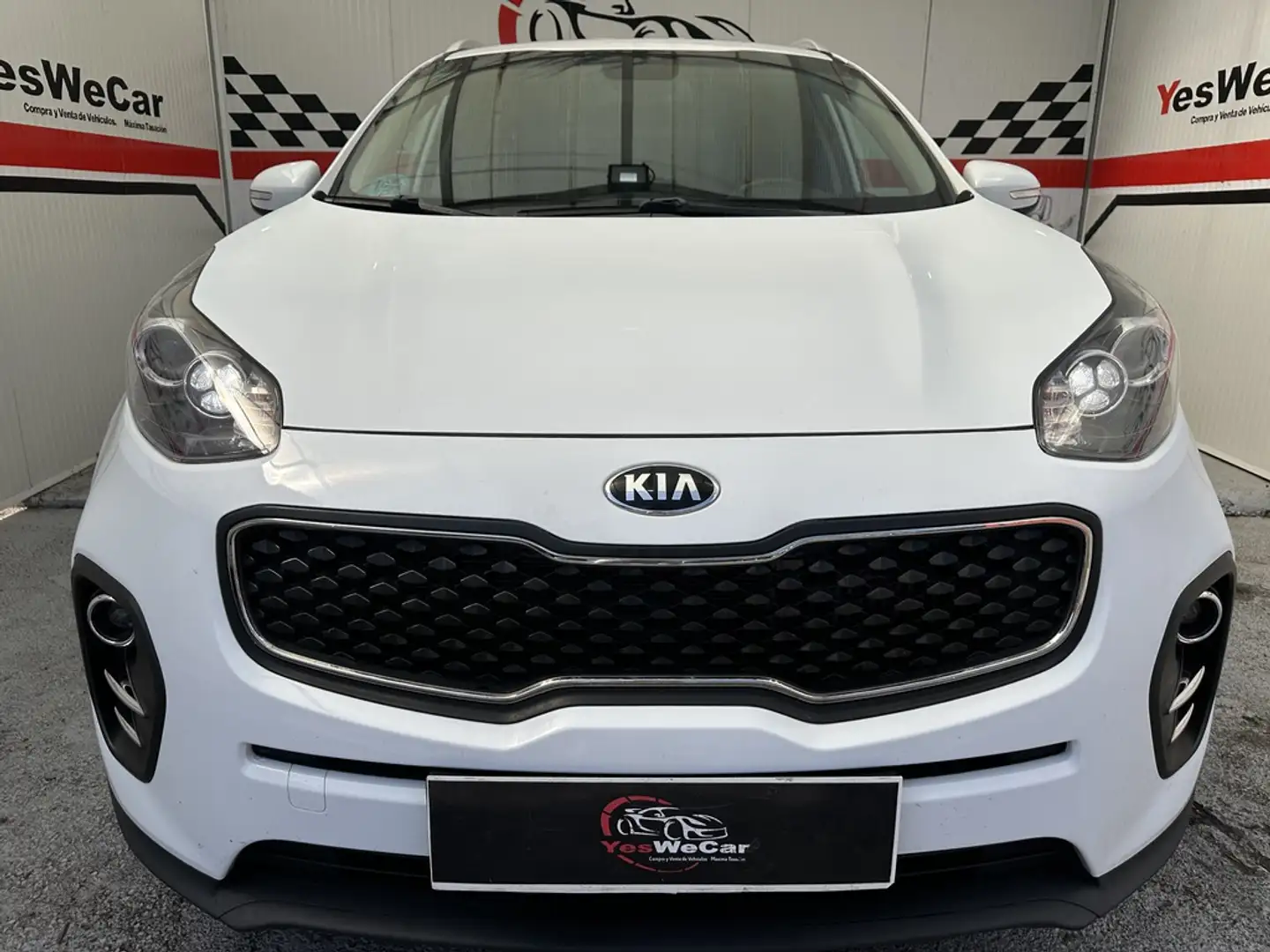 Kia Sportage 1.6 CRDi Drive 4x2 115 Blanc - 2