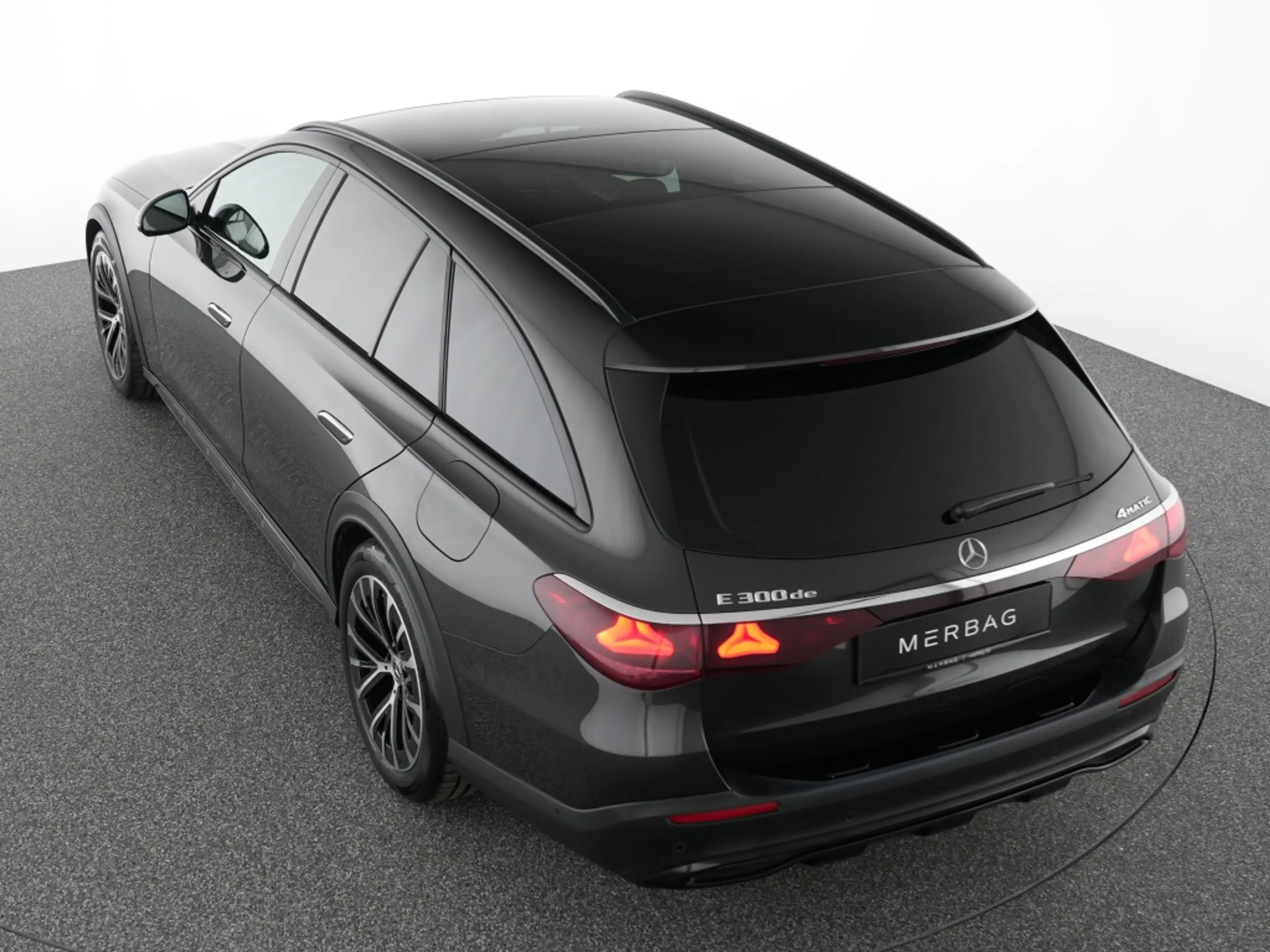 Mercedes-Benz E 300 de 4M T Avantgarde Advanced+ Night Pano Digital — photo 11