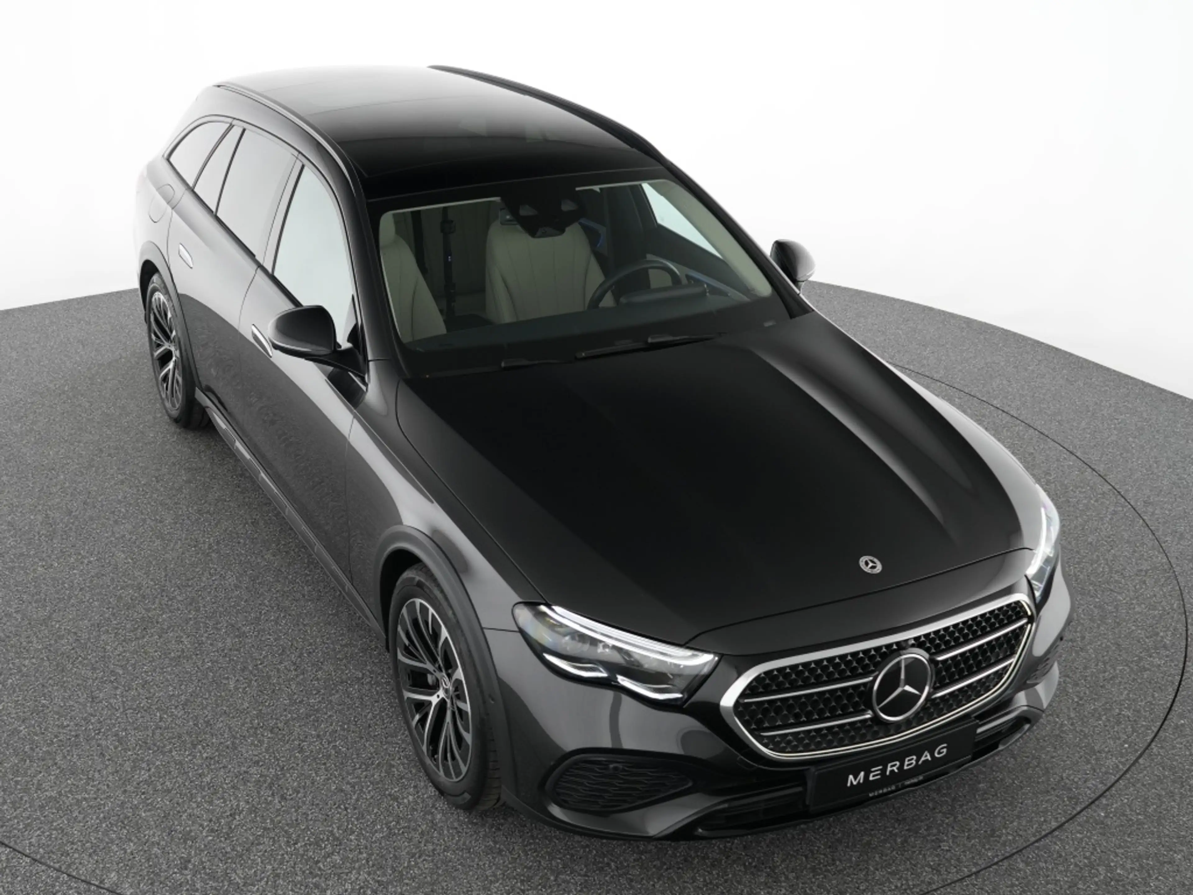 Mercedes-Benz E 300 de 4M T Avantgarde Advanced+ Night Pano Digital — photo 10
