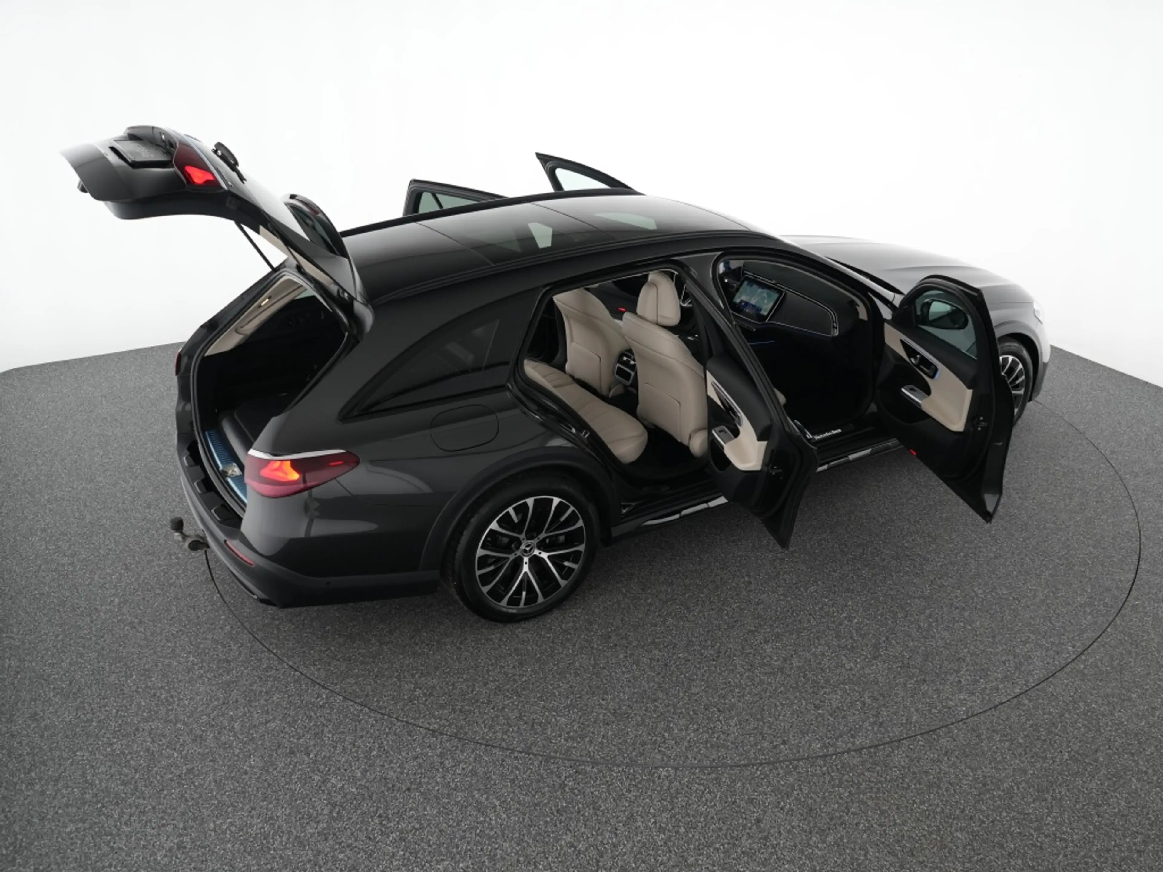 Mercedes-Benz E 300 de 4M T Avantgarde Advanced+ Night Pano Digital — photo 13