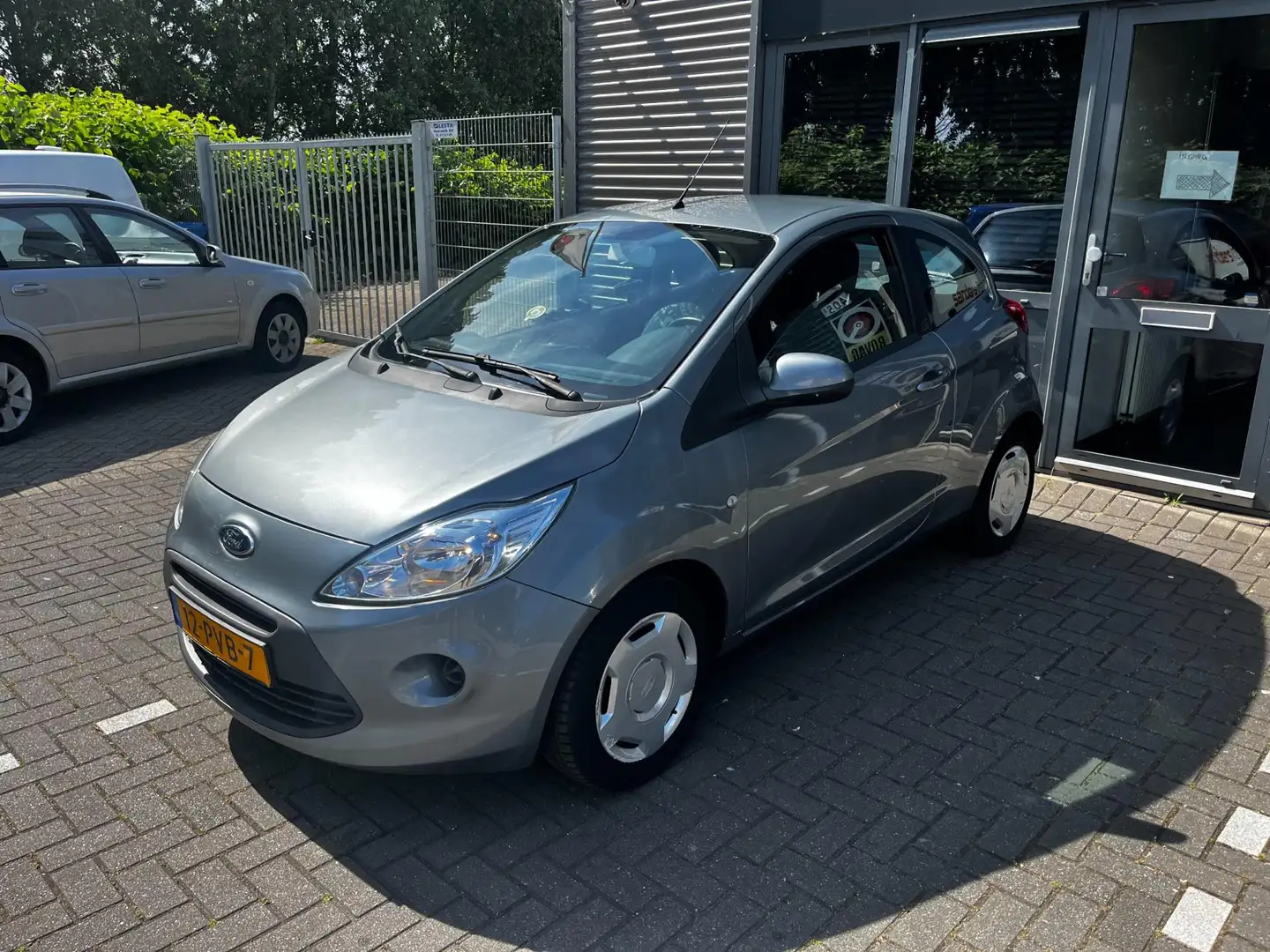 Ford Ka/Ka+ 1.2 Comfort start/stop *AC Gris - 2