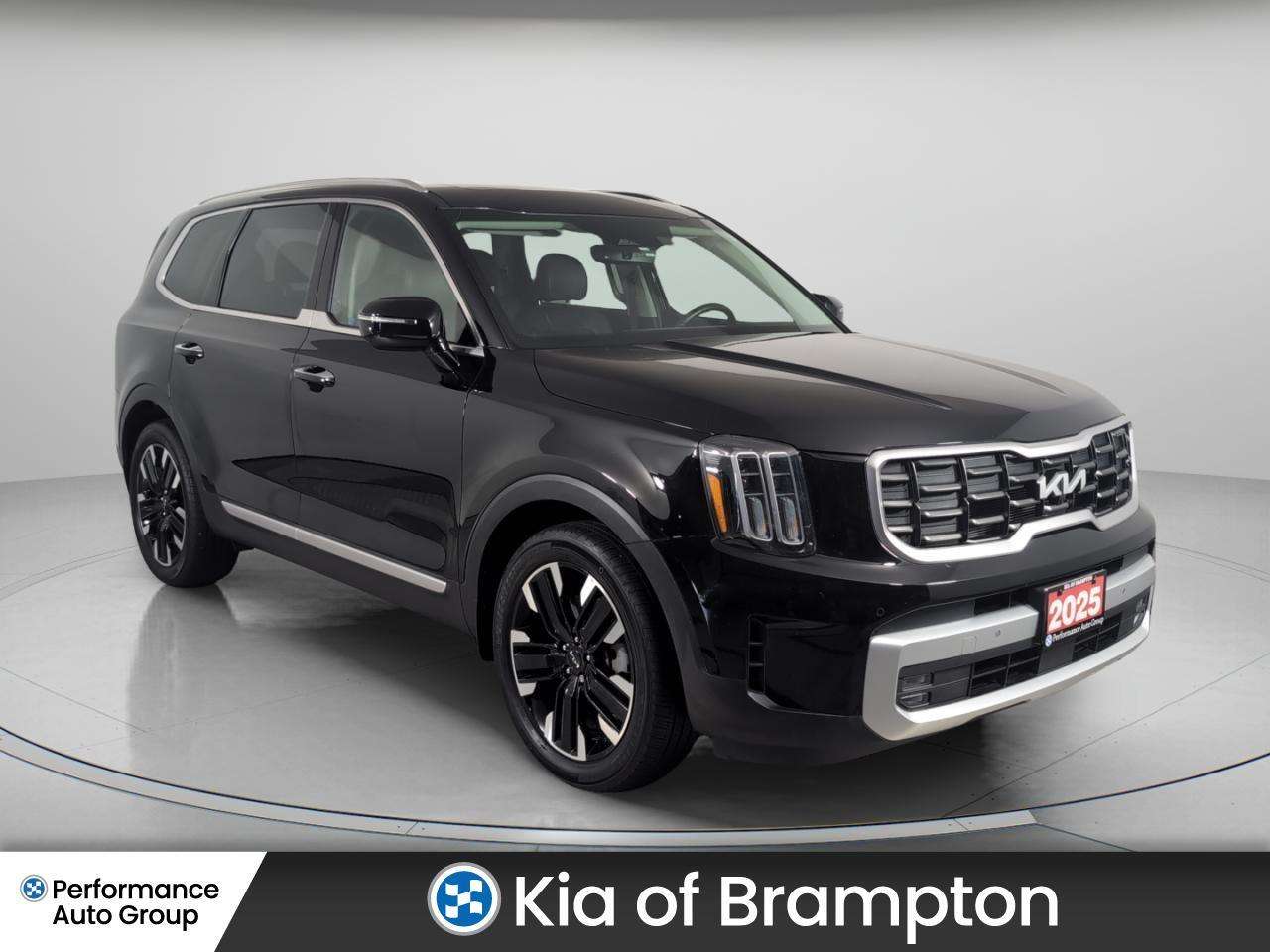2025 Kia Telluride Sx Awd 8 Passenger Leather Roof Navi Low kms WOW! — снимка 1