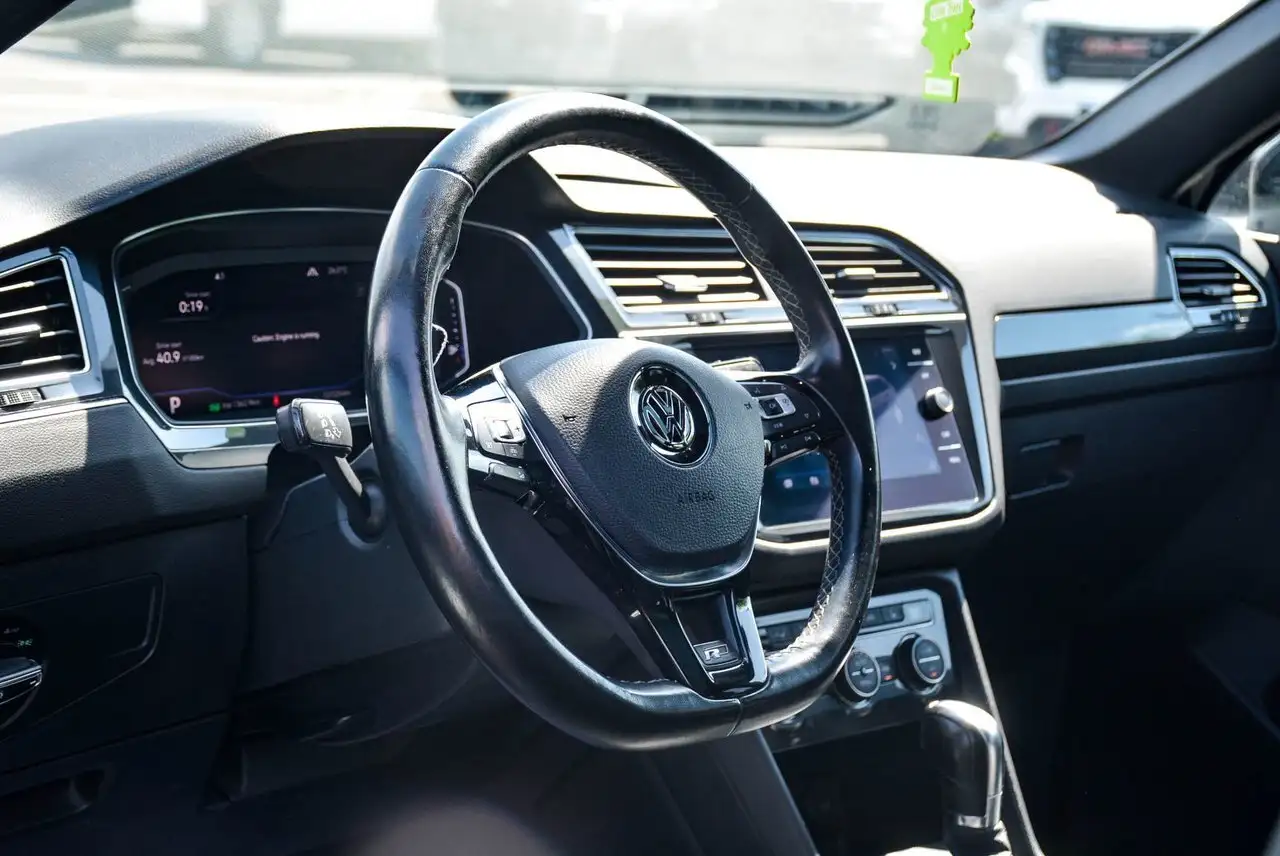 Volkswagen Tiguan снимка Volkswagen Tiguan