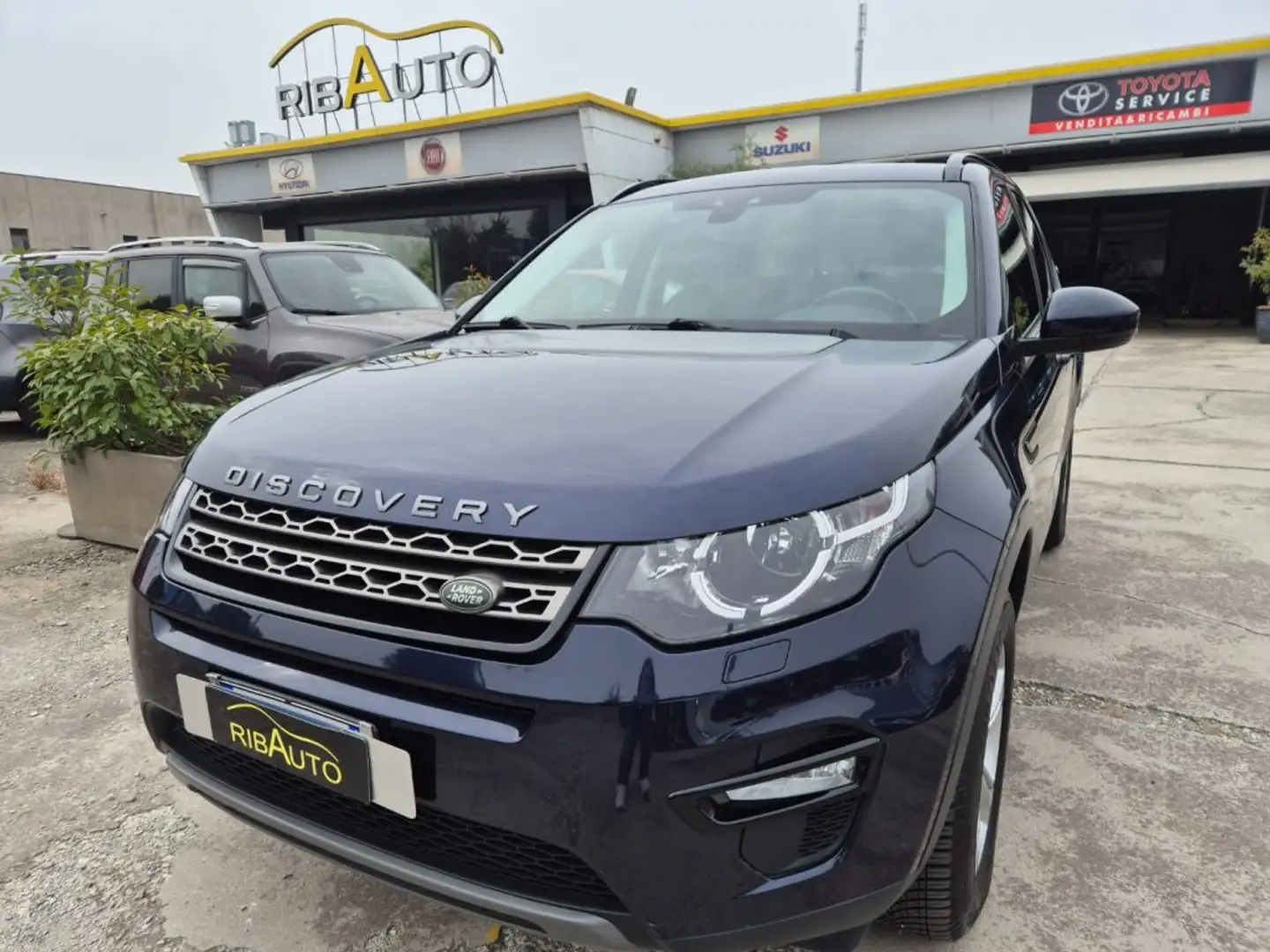 Land Rover Discovery Sport 2.2 TD4 HSE Luxury Bleu - 1
