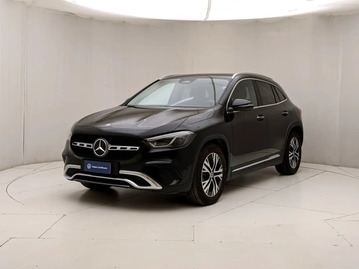 Mercedes-Benz GLA 200 d Automatic Progressive Advanced Noir - 1