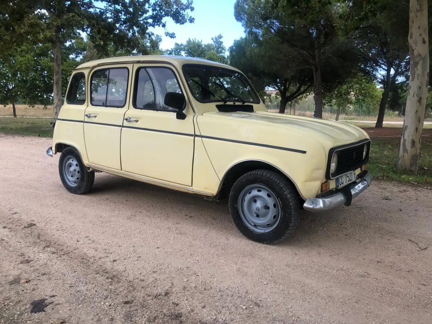 Renault R 4 1.1 TL Bej - 1