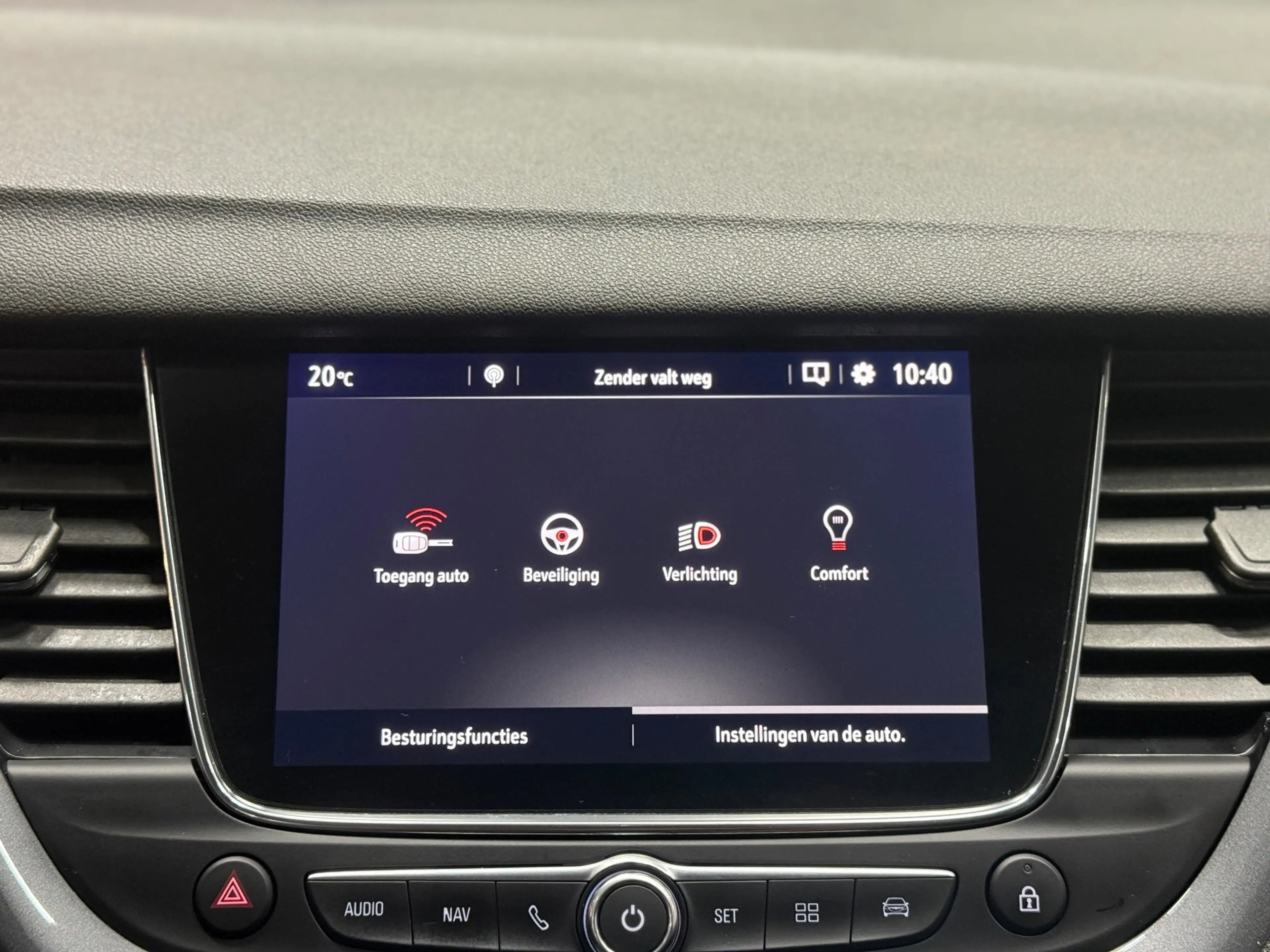 Opel Grandland X 1.2 Turbo Business Executive Aut.|Trekhaak|NAP| Na — photo 26