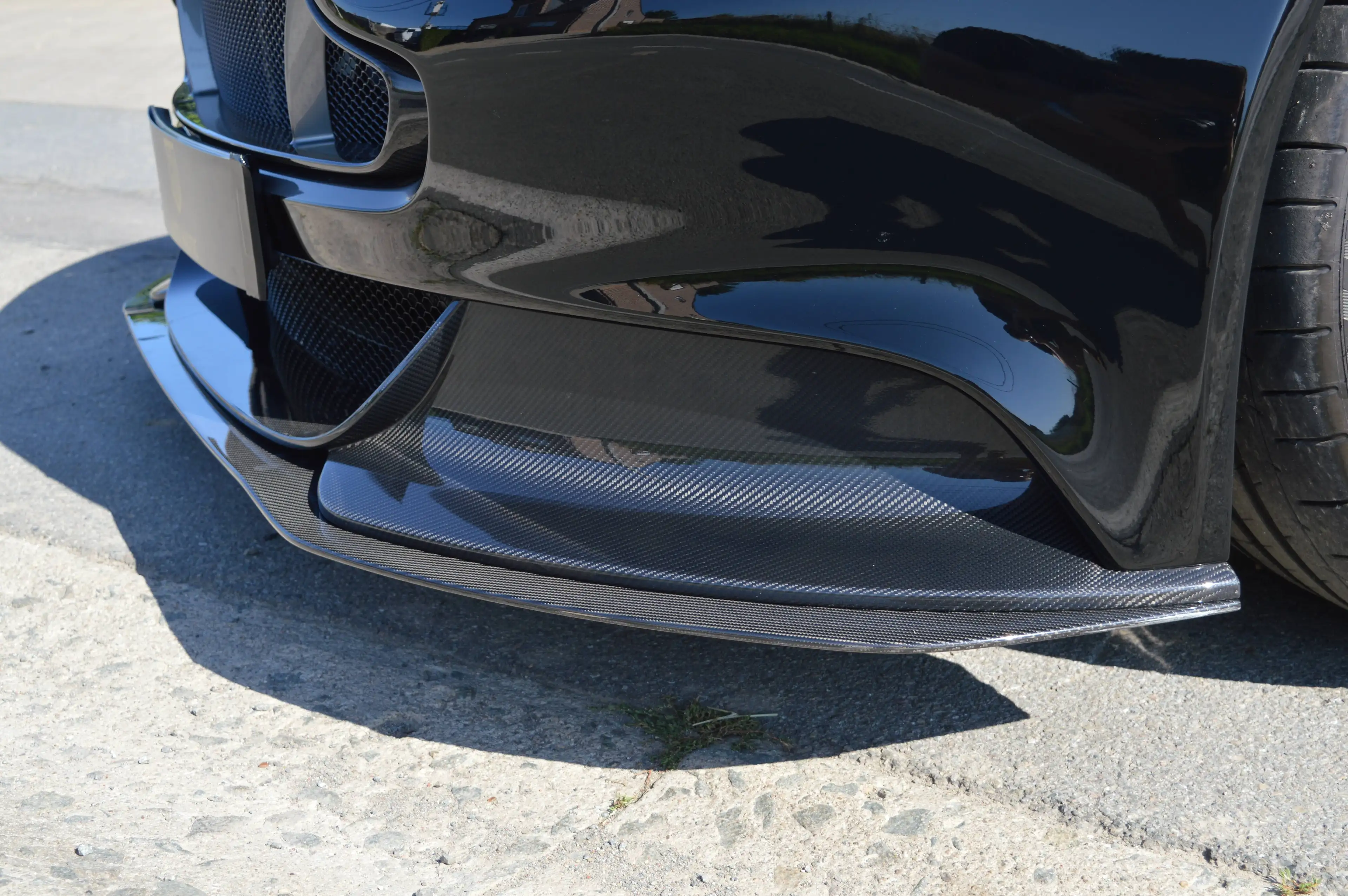 Aston Martin Vantage GT12 5.9i V12 Sportshift III - NEW - 1 of 100 !! — photo 8