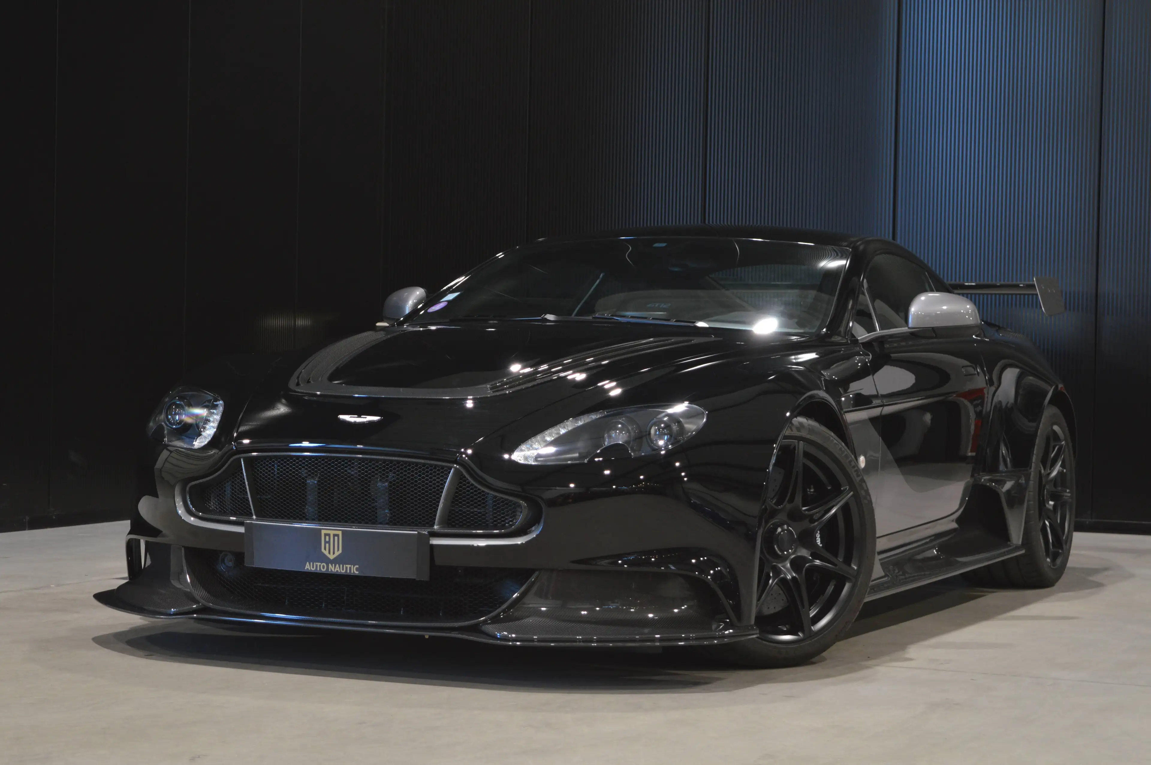 Aston Martin Vantage GT12 5.9i V12 Sportshift III - NEW - 1 of 100 !!
