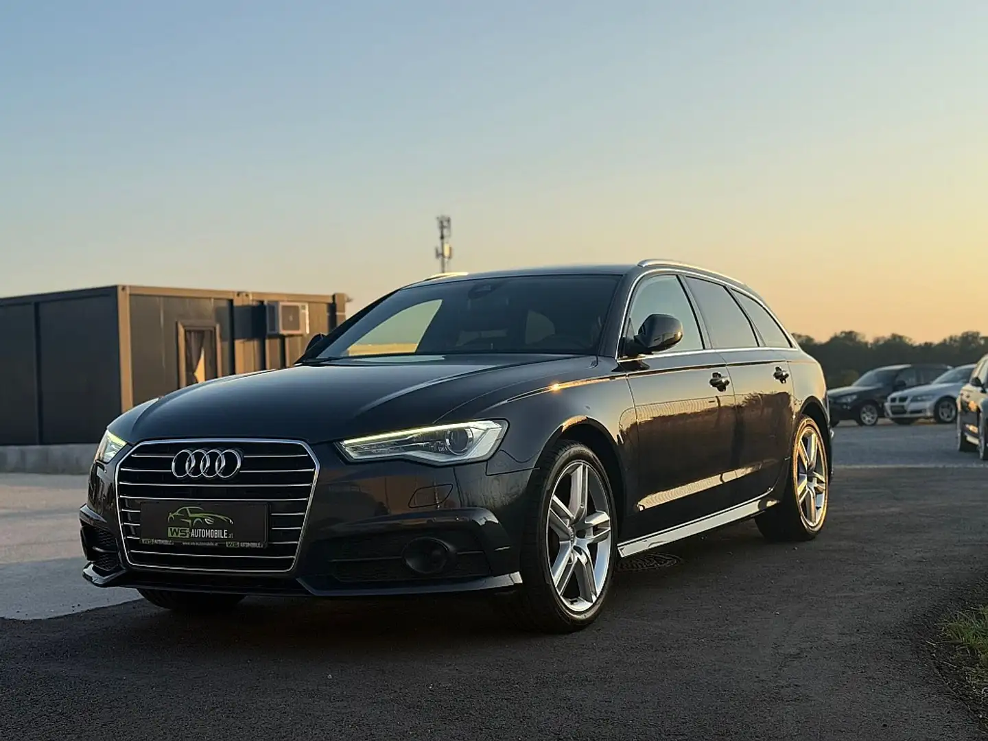 Audi A6 Avant 2,0 TDI S-tronic S-line Blauw - 1