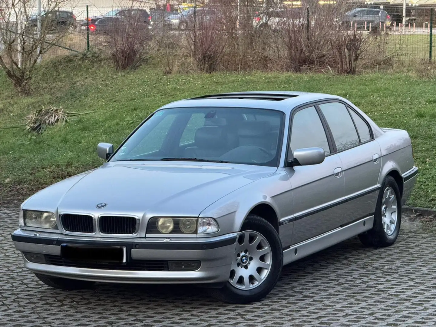 BMW 735 735i Top Zustand Tüv Neu Silber - 1