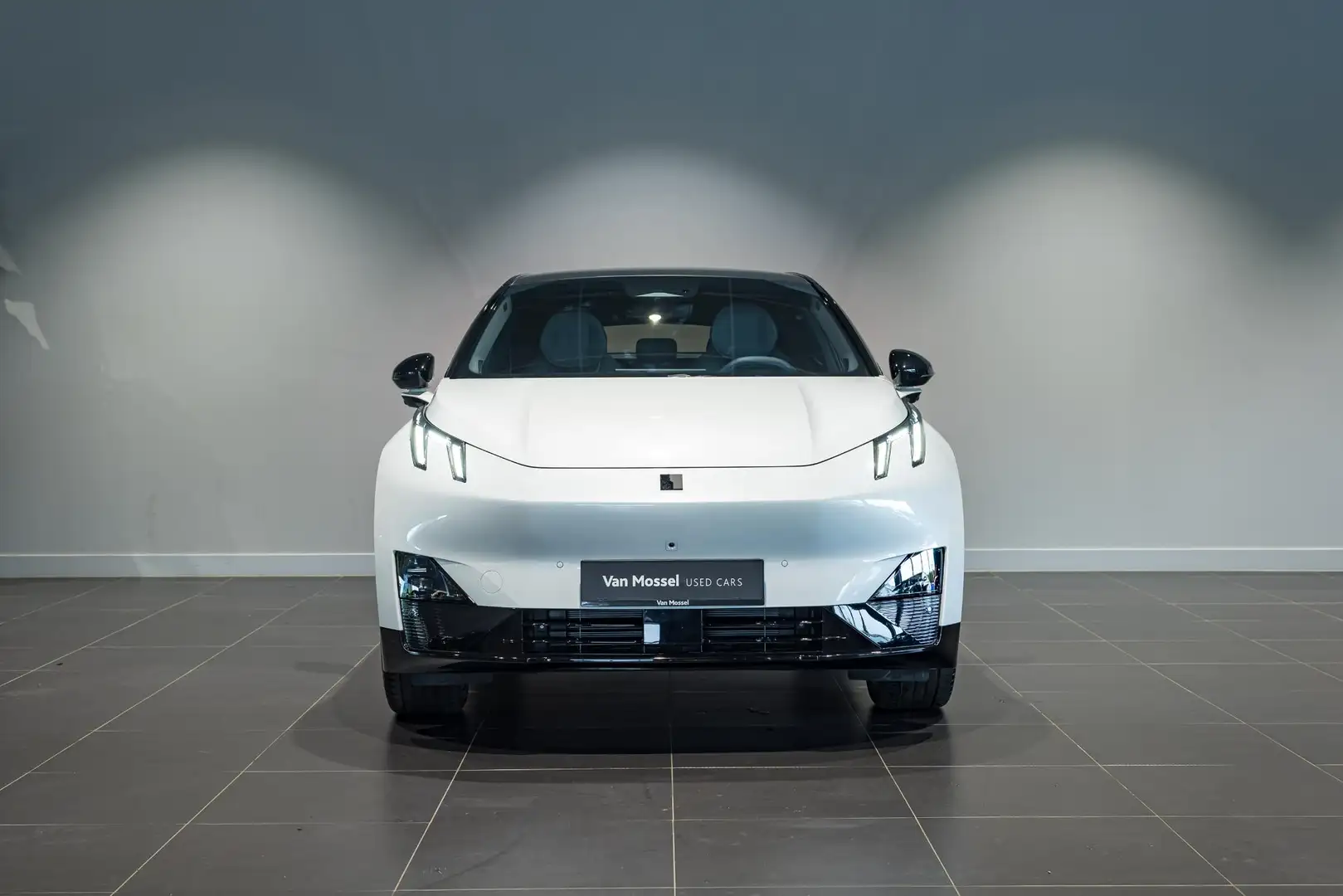 Lynk & Co 02 66kWh More Nieuw | 20% korting | Full Option | 4jr Белый - 2