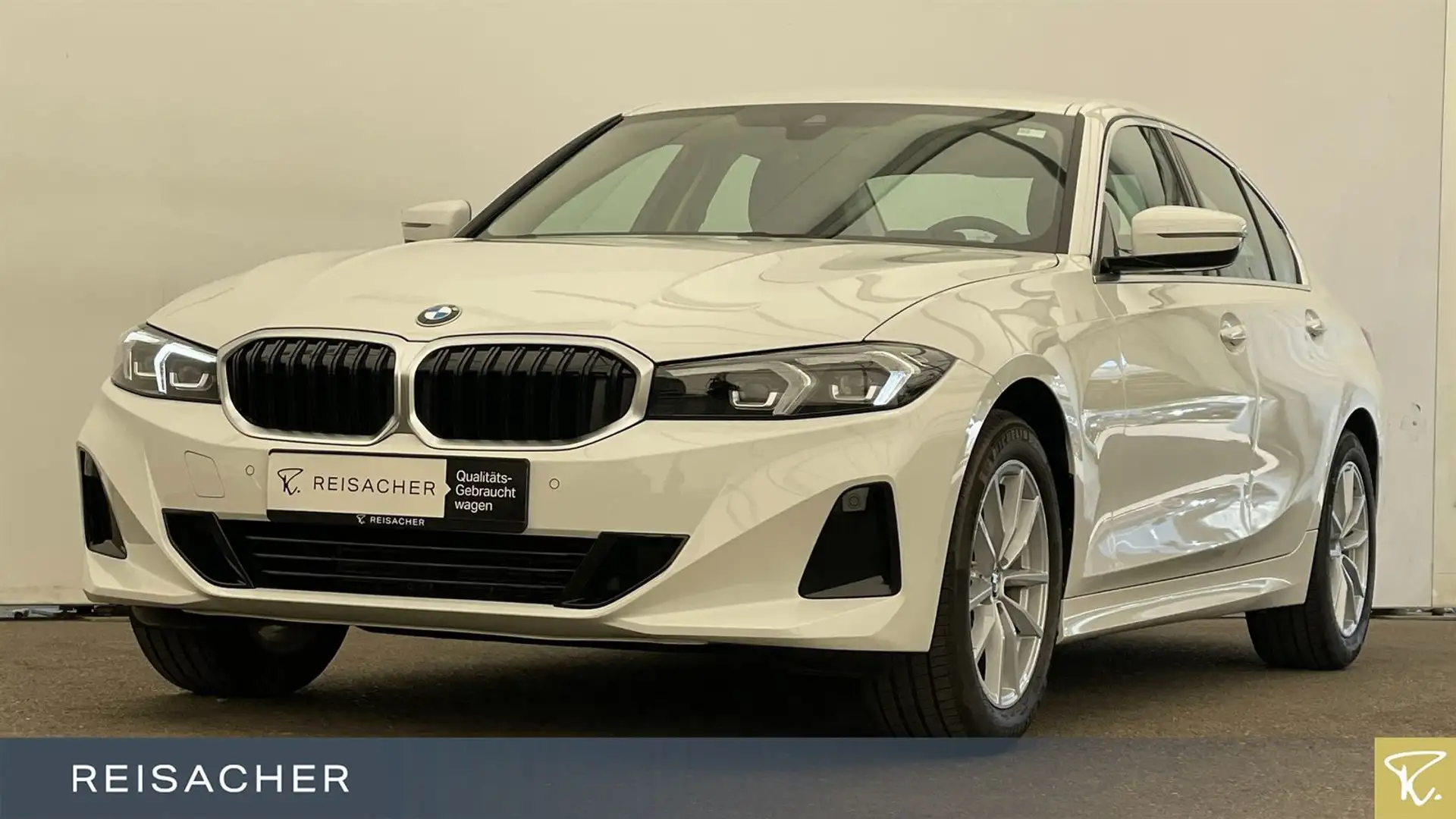BMW 318 i A Lim LC+ AHK SHZ PDC KliA Dab 17" LM Weiß - 1