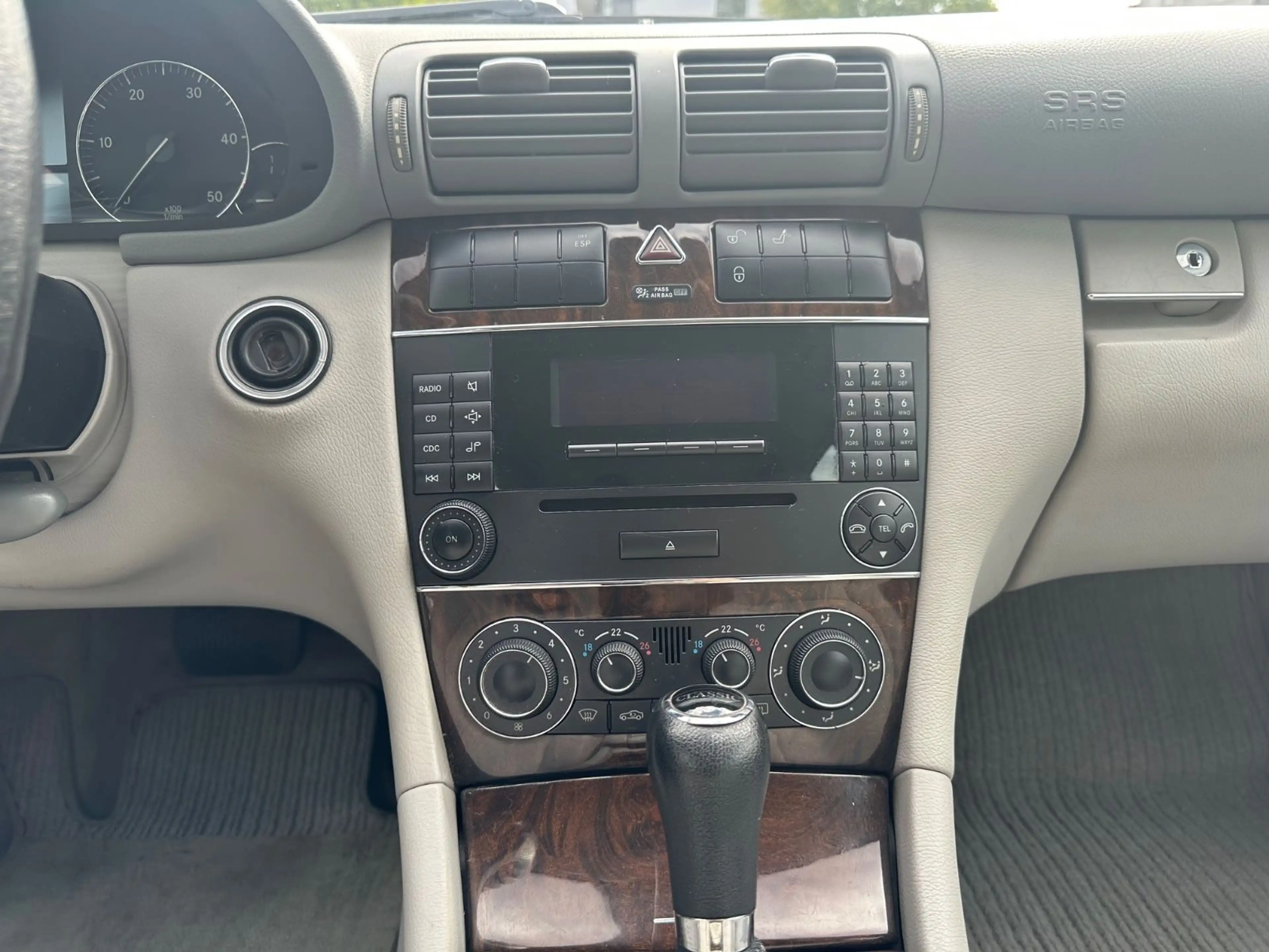 Mercedes-Benz C 220 CDI*1.Hd*Autom.*8-Fach*Temp*Klima*TÜV NEU* — photo 14