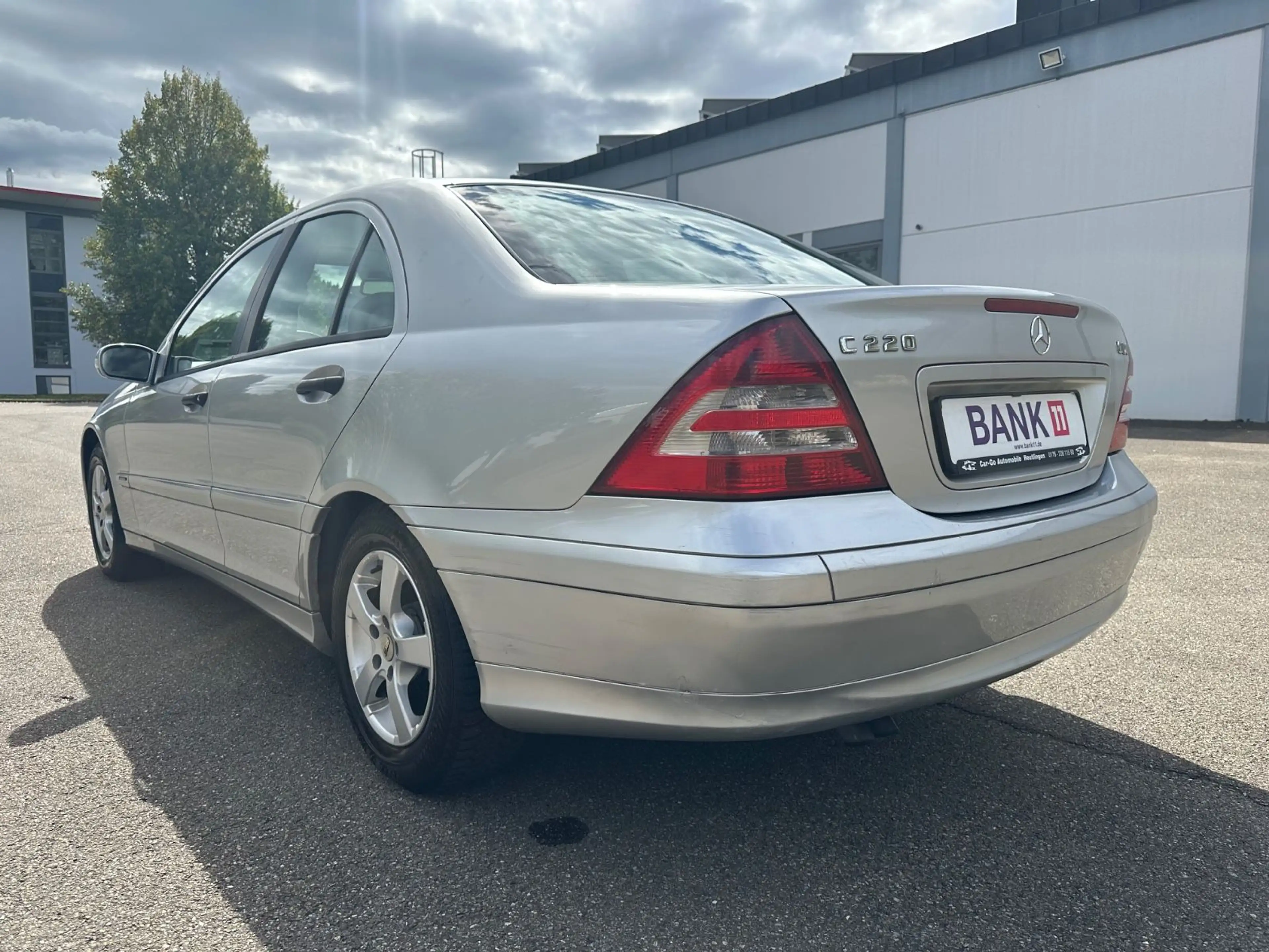 Mercedes-Benz C 220 CDI*1.Hd*Autom.*8-Fach*Temp*Klima*TÜV NEU* — photo 3
