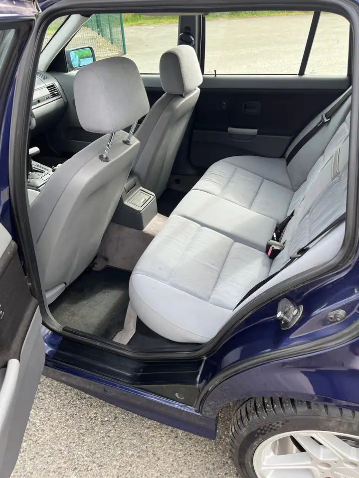 BMW 328 Touring 328i A, foto 7