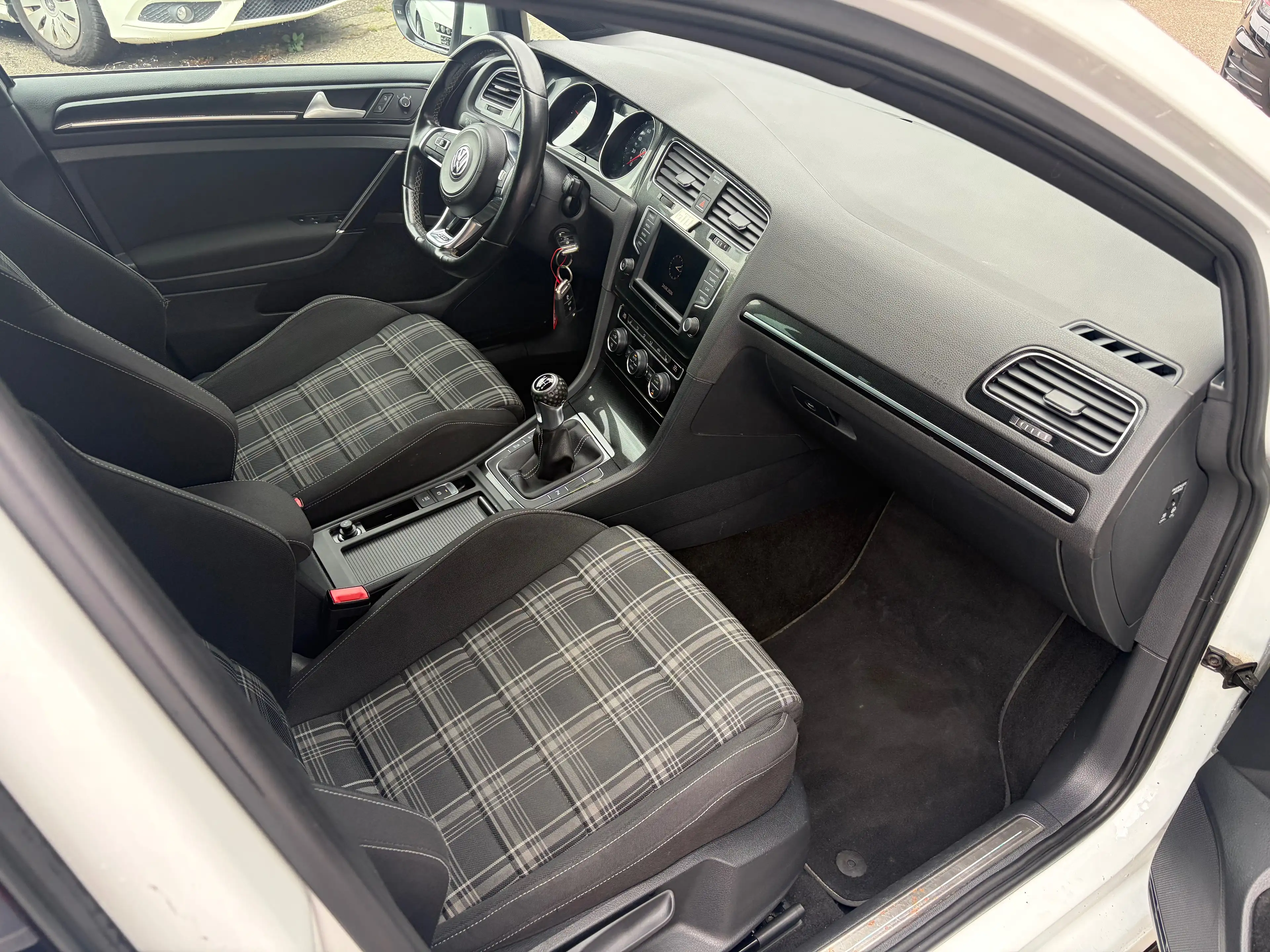Volkswagen Golf GTD GTD BMT*HU 05/2027*216 PS* — photo 8