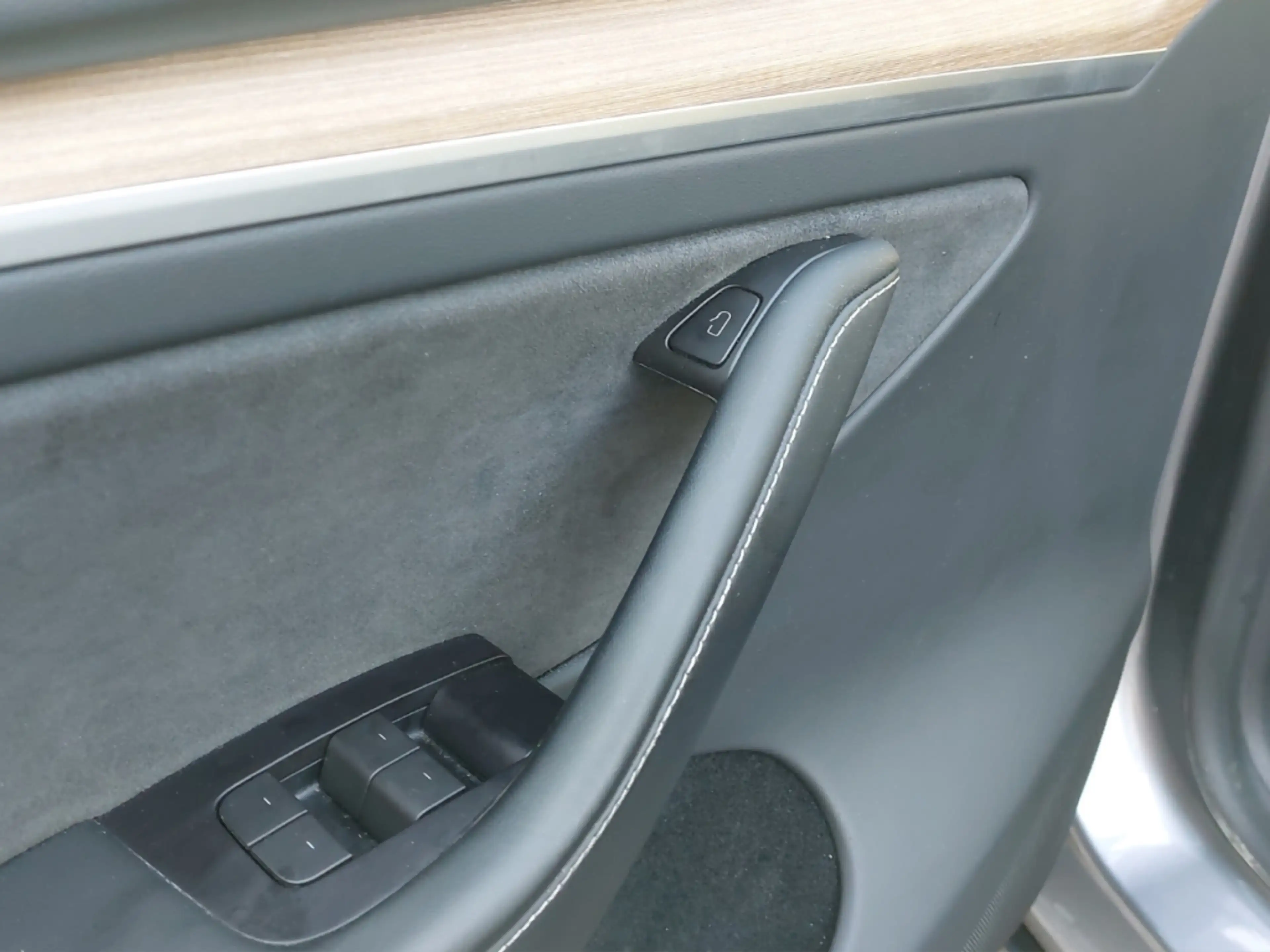 Tesla Model Y Long Range Dual AWD,AHK,Pano,Shz vo.+hi.,Soundsys. — photo 12