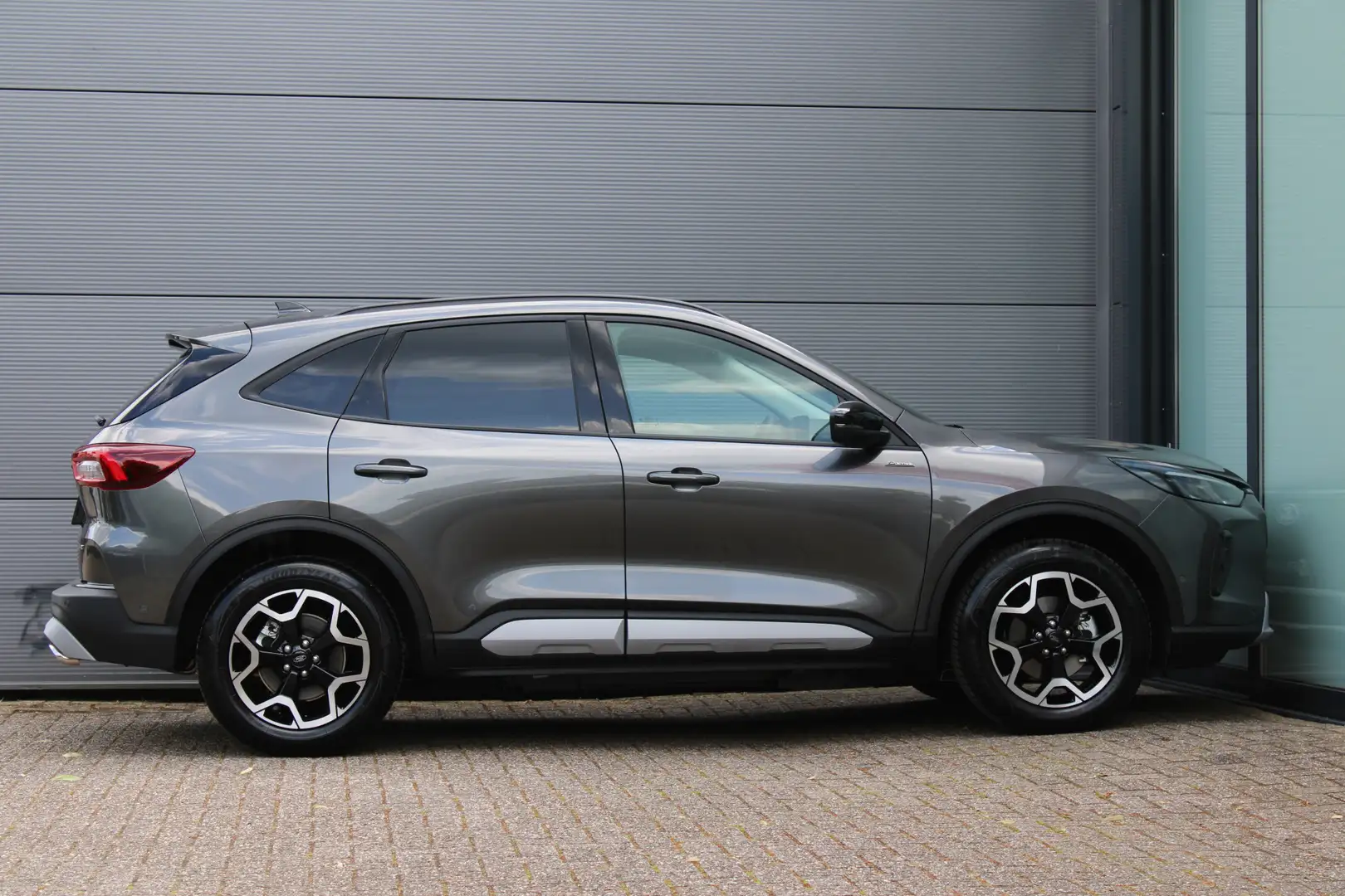 Ford Kuga 2.5 PHEV Active X 4J Garantie | Panoramadak | Nieu Grijs - 2