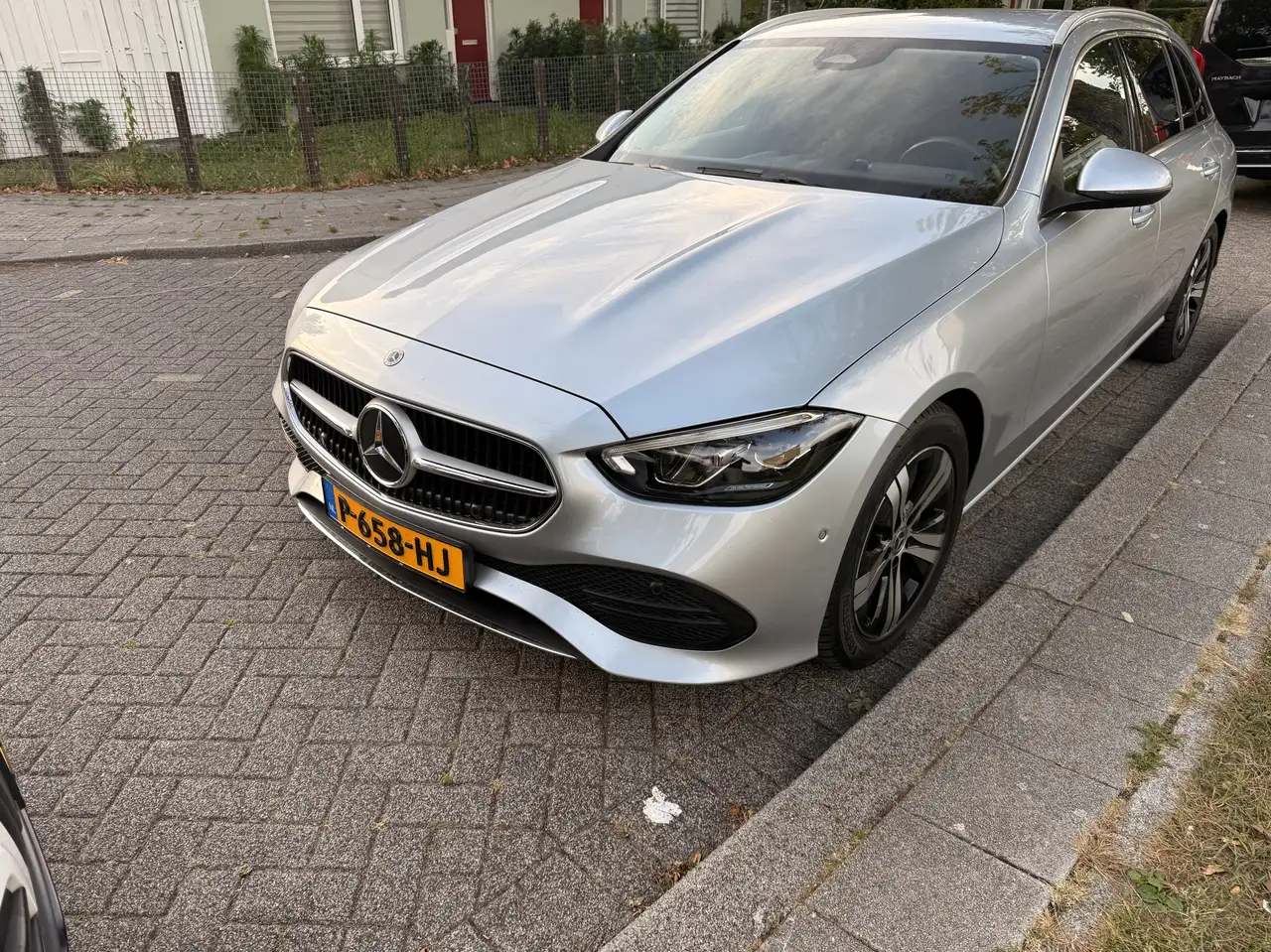 Mercedes-Benz C 200