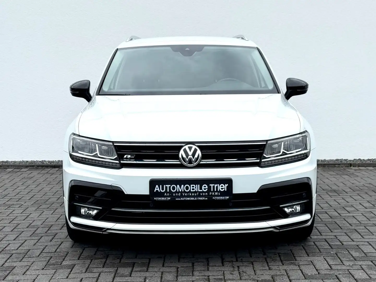 Volkswagen Tiguan R Line 2.0 TSI DSG 4Motion /LED/ACC/CAM/ Bílá - 2