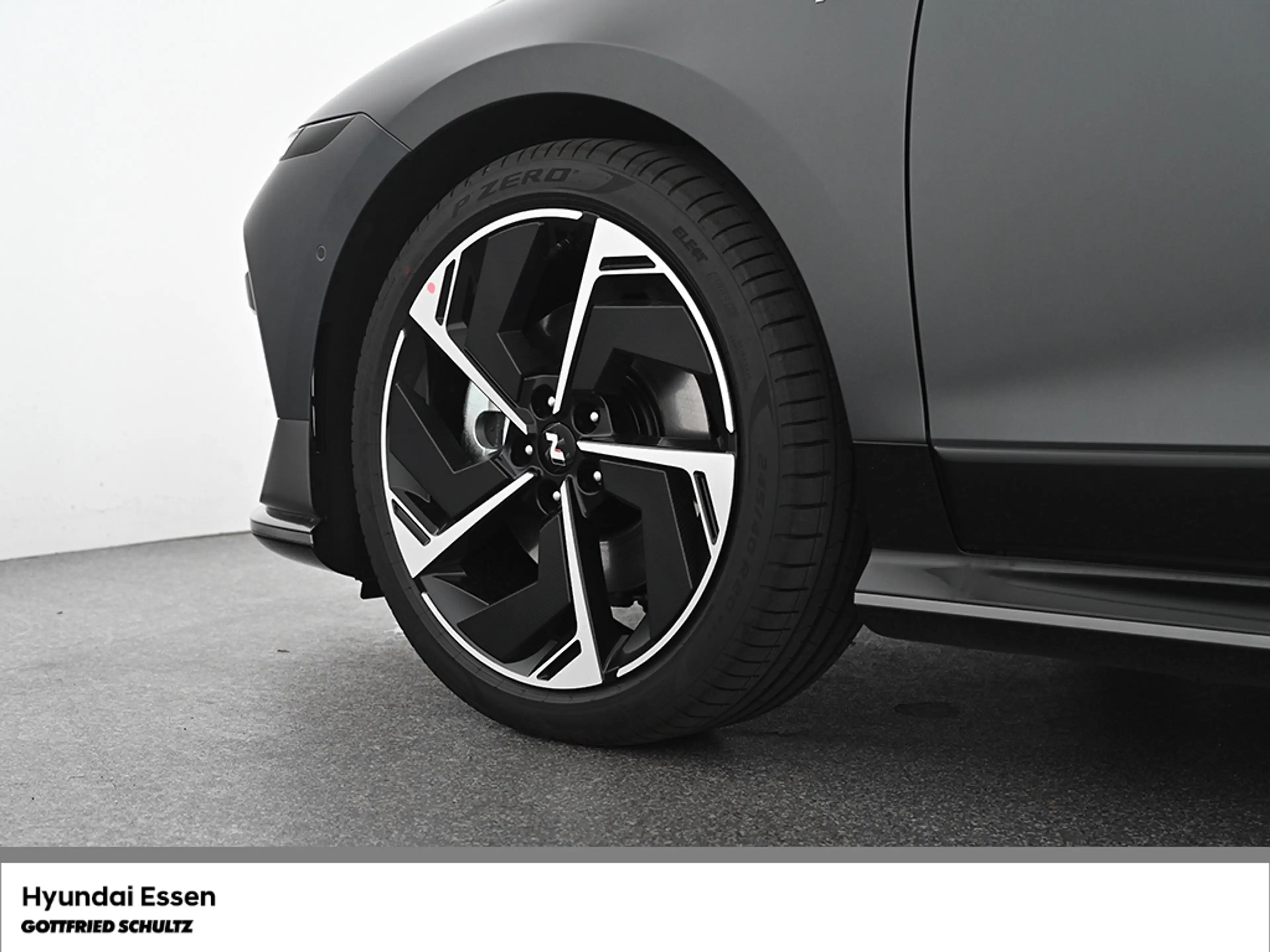 Hyundai IONIQ 6 Line X 4WD Glas-Schiebedach — photo 5
