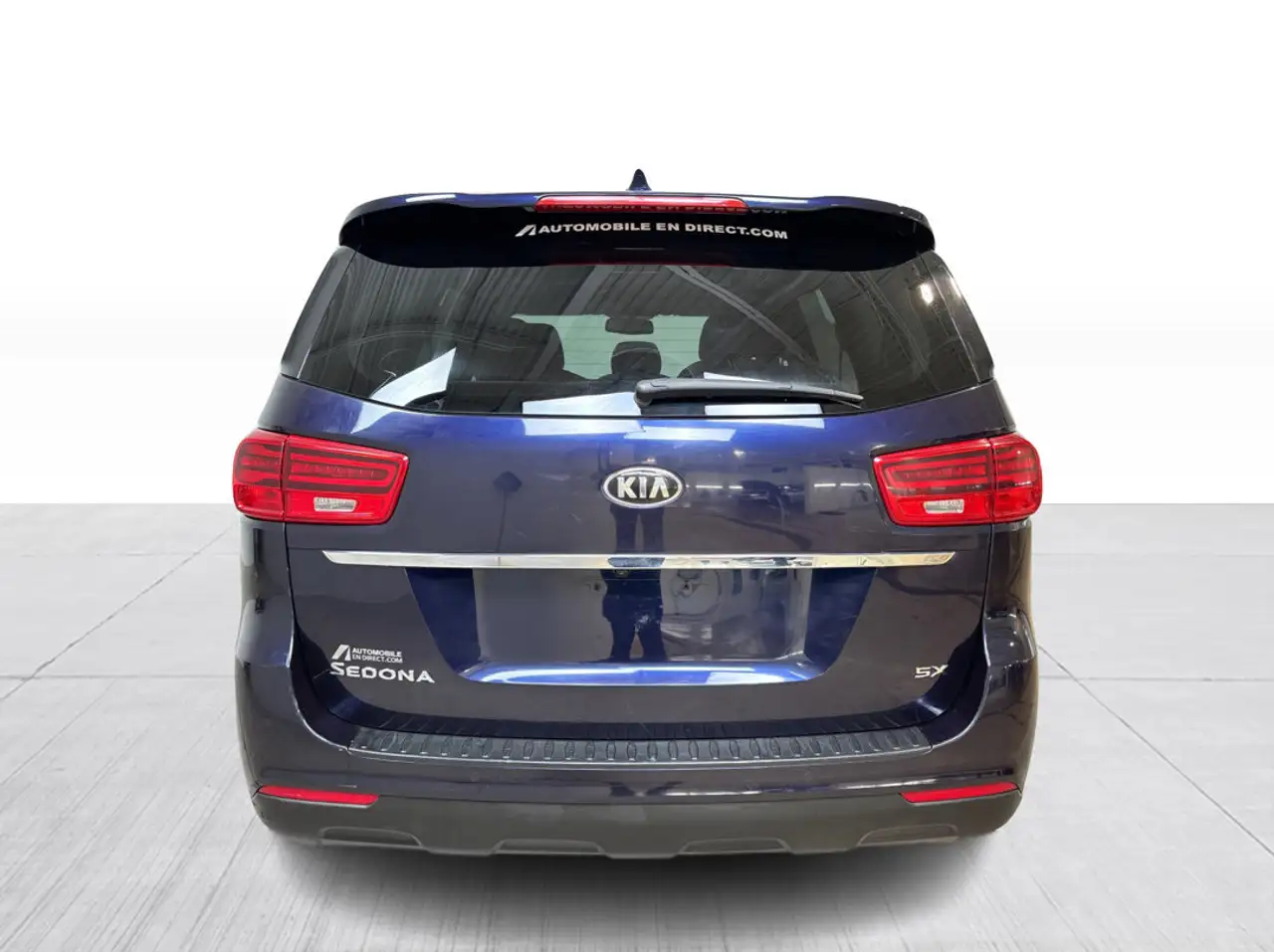 Kia Sedona снимка Kia Sedona