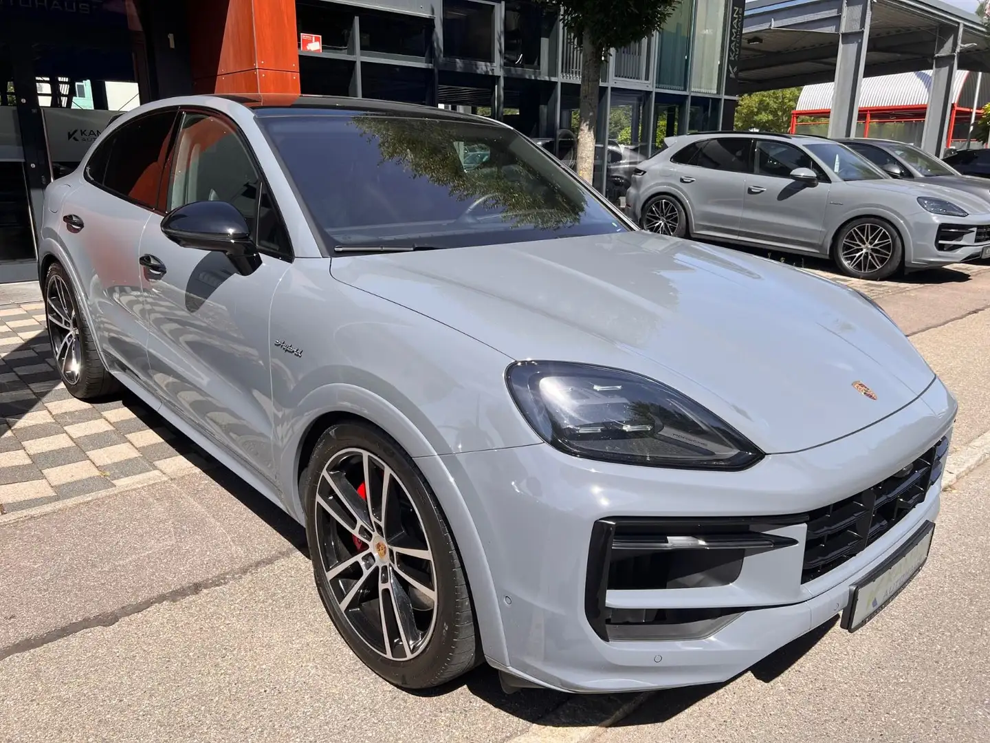 Porsche Cayenne Coupe S E-Hyb #PRSE! SPORTDESIGN! 22"ALU Grau - 2