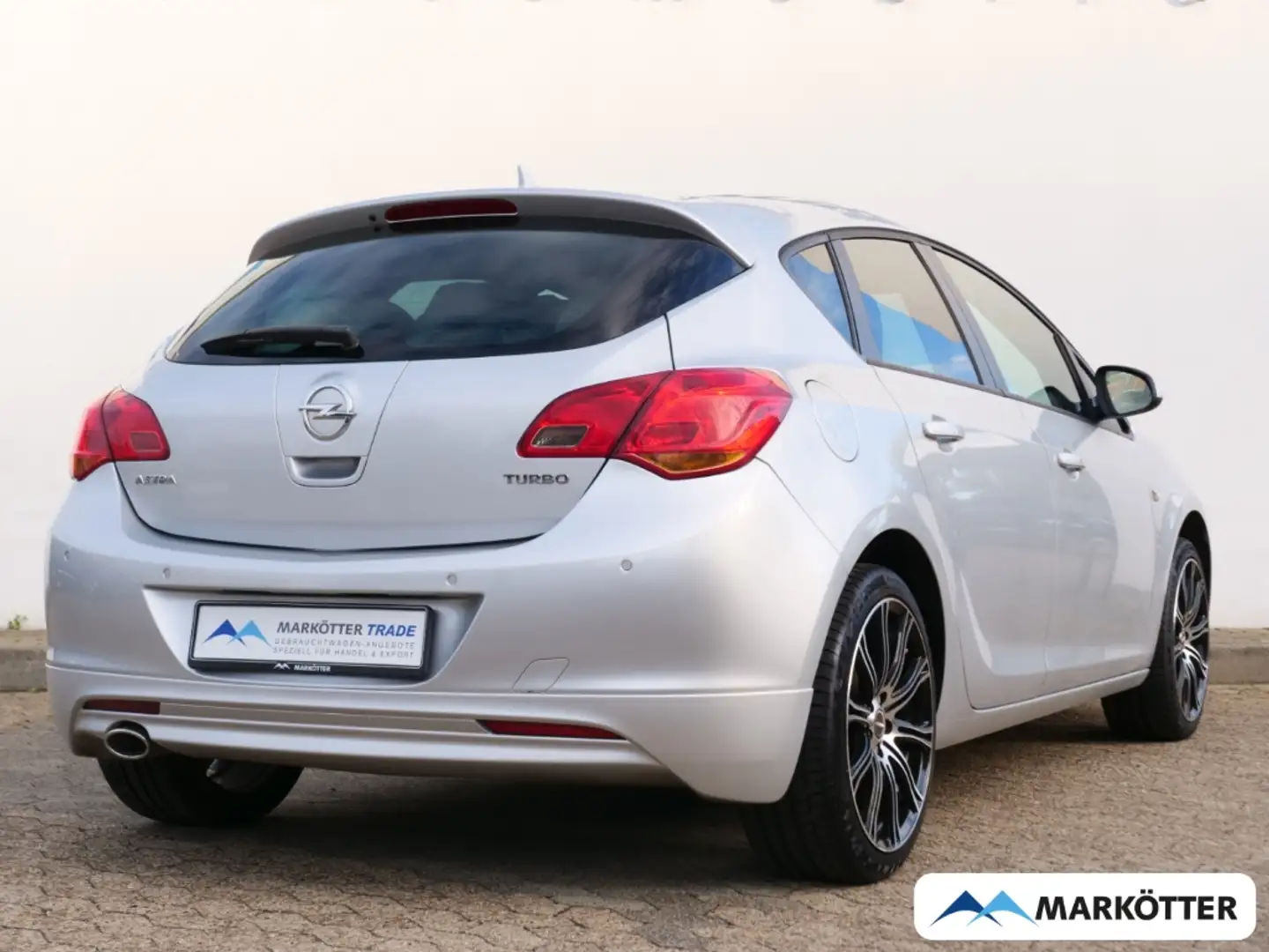Opel Astra J 1.4 Turbo Design Edition /18 Zoll/PDC/ Argento - 1