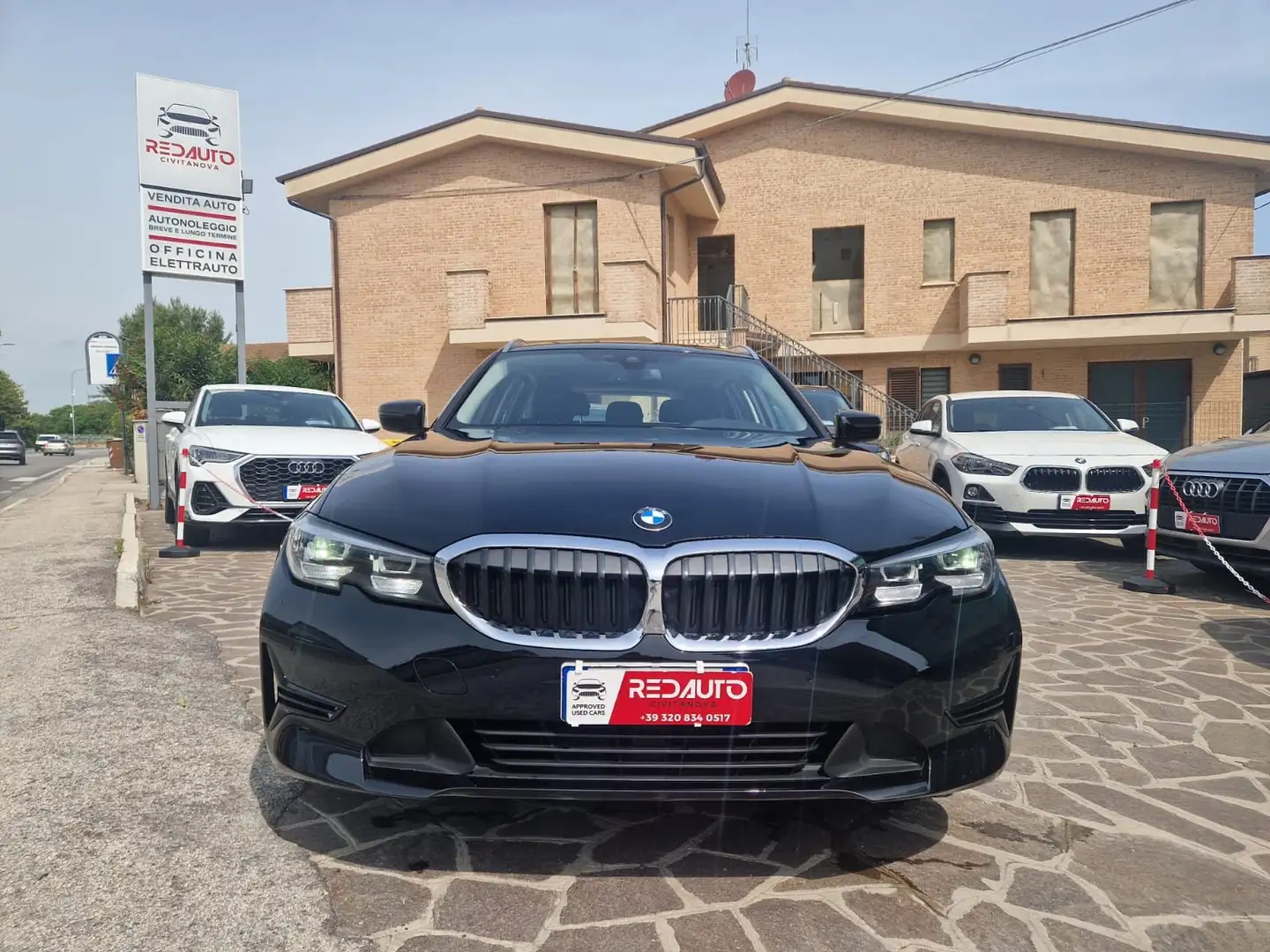 BMW 318 318d Touring Business Advantage auto Nero - 2