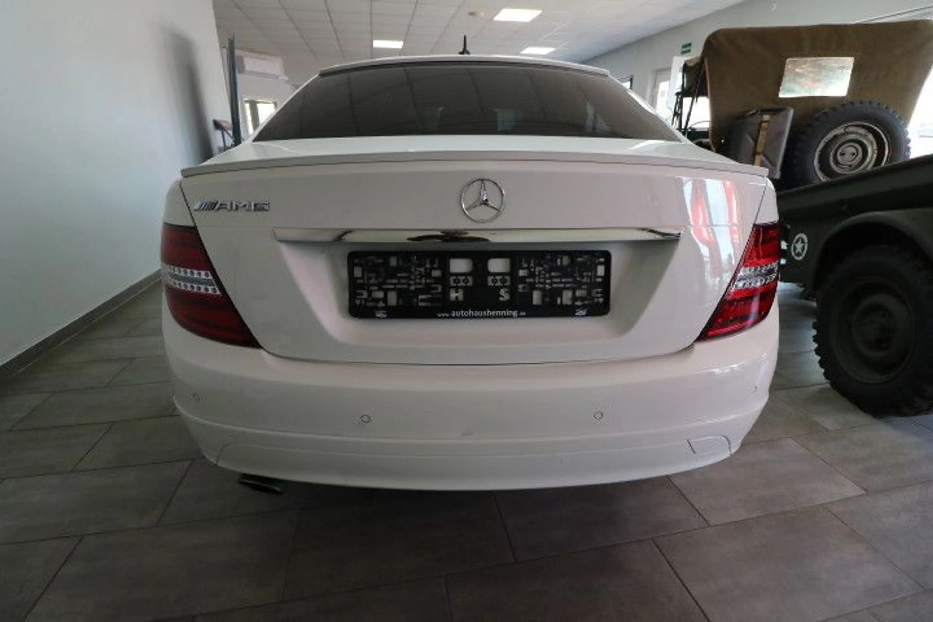 Mercedes-Benz C 200 Kompressor Limousine — photo 4