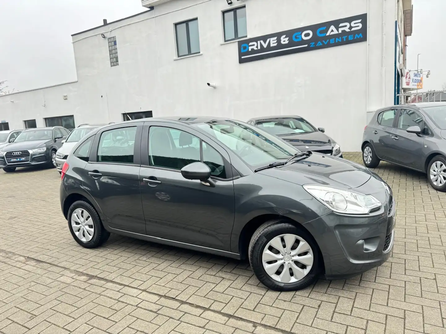 Citroen C3 1.1i Attraction - Airco ** 1 JAAR GARANTIE ** !! Gris - 1