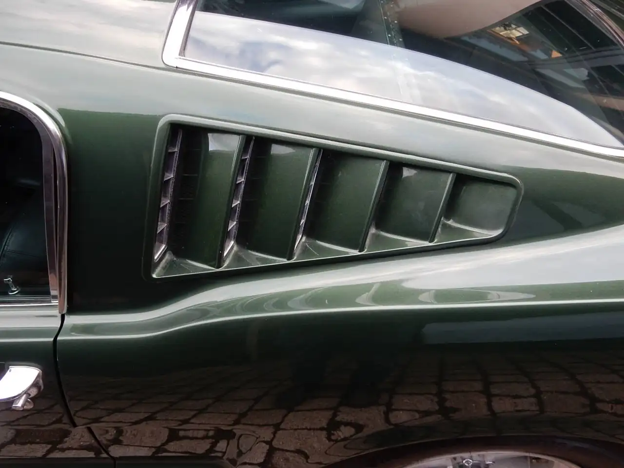 Ford Mustang Fastback 289-V8 5-speed, foto 3