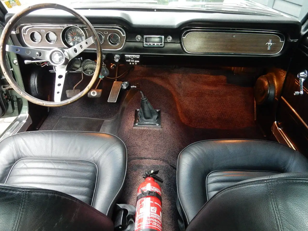 Ford Mustang Fastback 289-V8 5-speed, foto 8