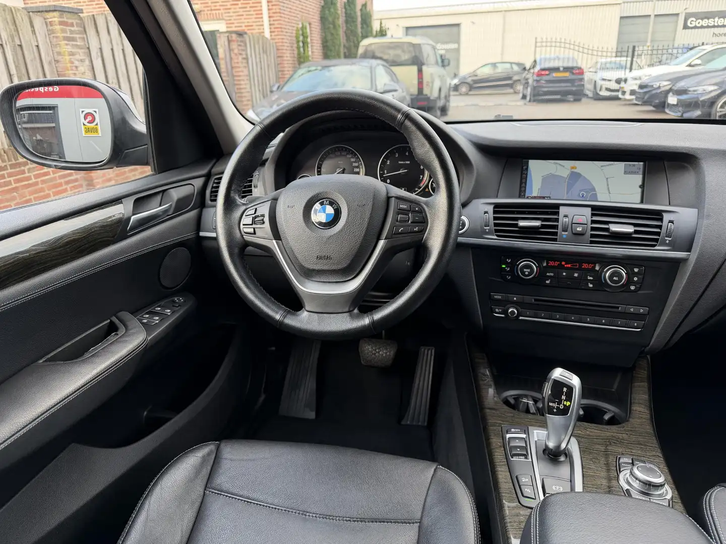 BMW X3 xDrive20i Upgrade Edition Org NL Blauw - 2