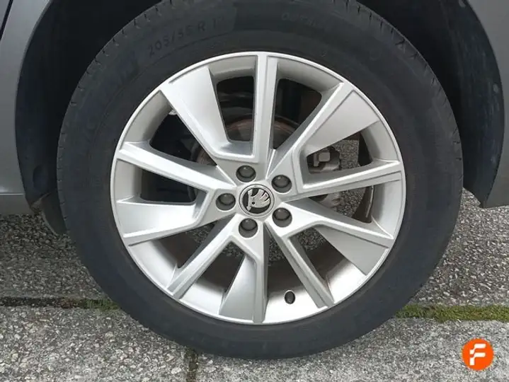Škoda Kamiq 1.0 TSI Style 2023, foto 30