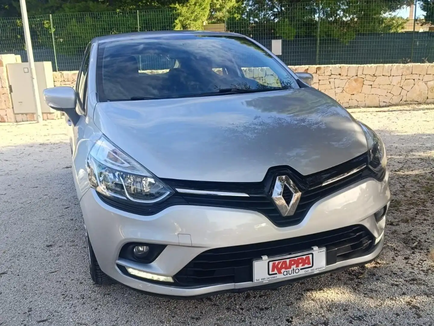 Renault Clio Clio IV 2017 0.9 tce Moschino Intens 90cv Grigio - 1