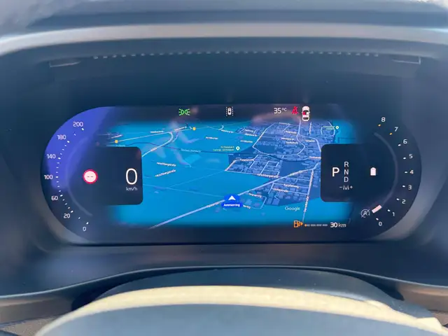 Volvo XC40 view 7