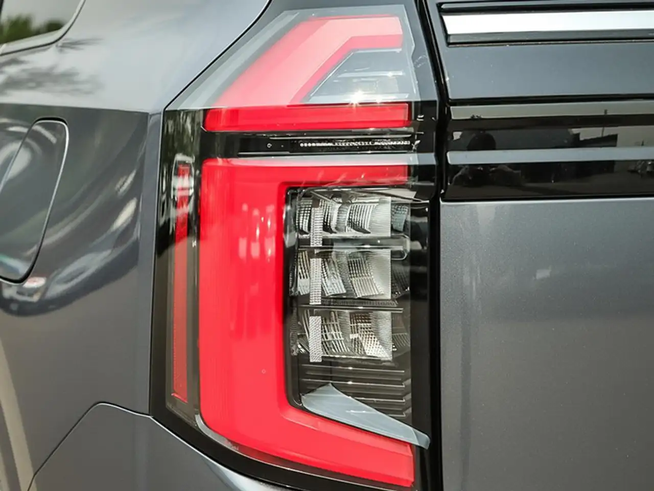Nissan Armada снимка Nissan Armada