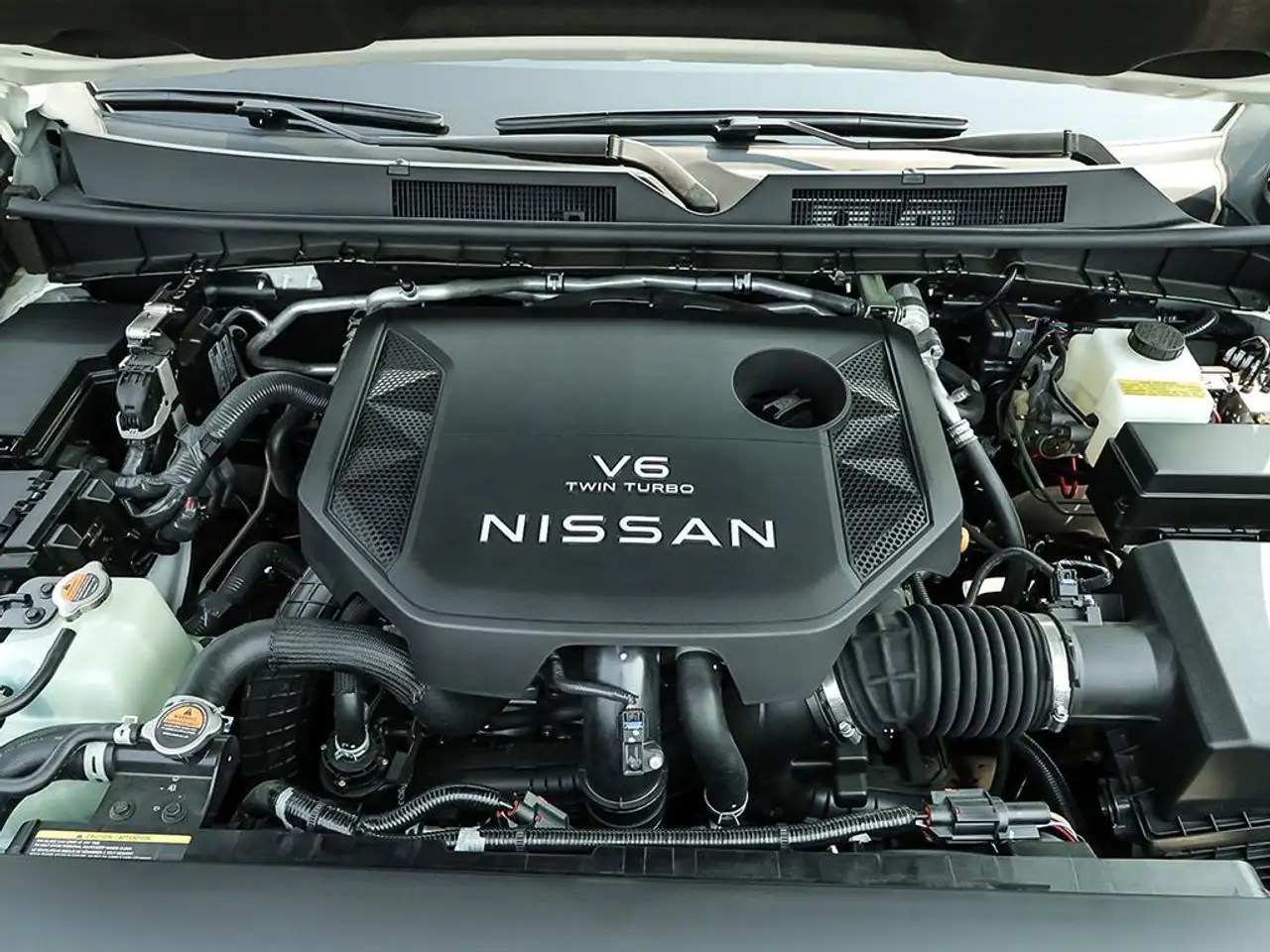 Nissan Armada снимка Nissan Armada