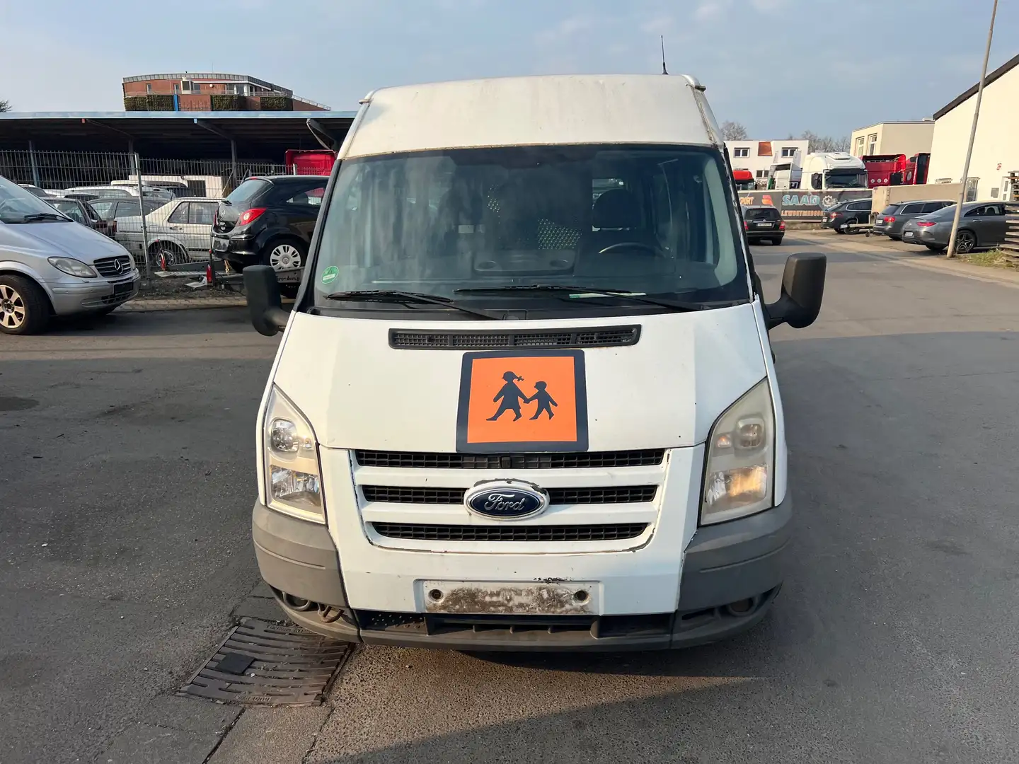 Ford Transit 300 L TDCi Pkw DPF Basis,Maxi,Rollstuhlrampe Weiß - 2