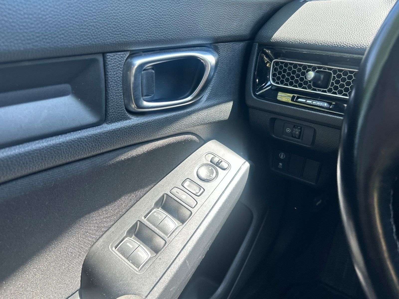 2022 Honda Civic Sport thumb 12