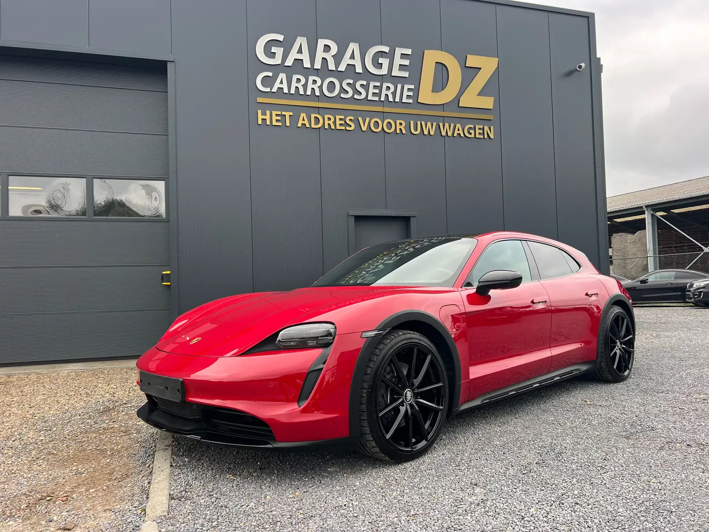 Porsche Taycan Taycan 4 Cross Turismo Rouge - 1