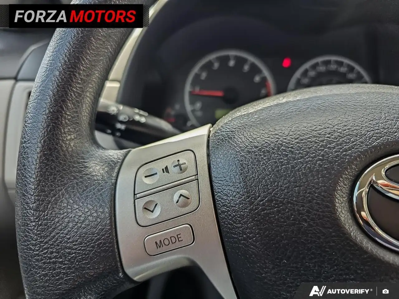 Toyota Corolla снимка Toyota Corolla